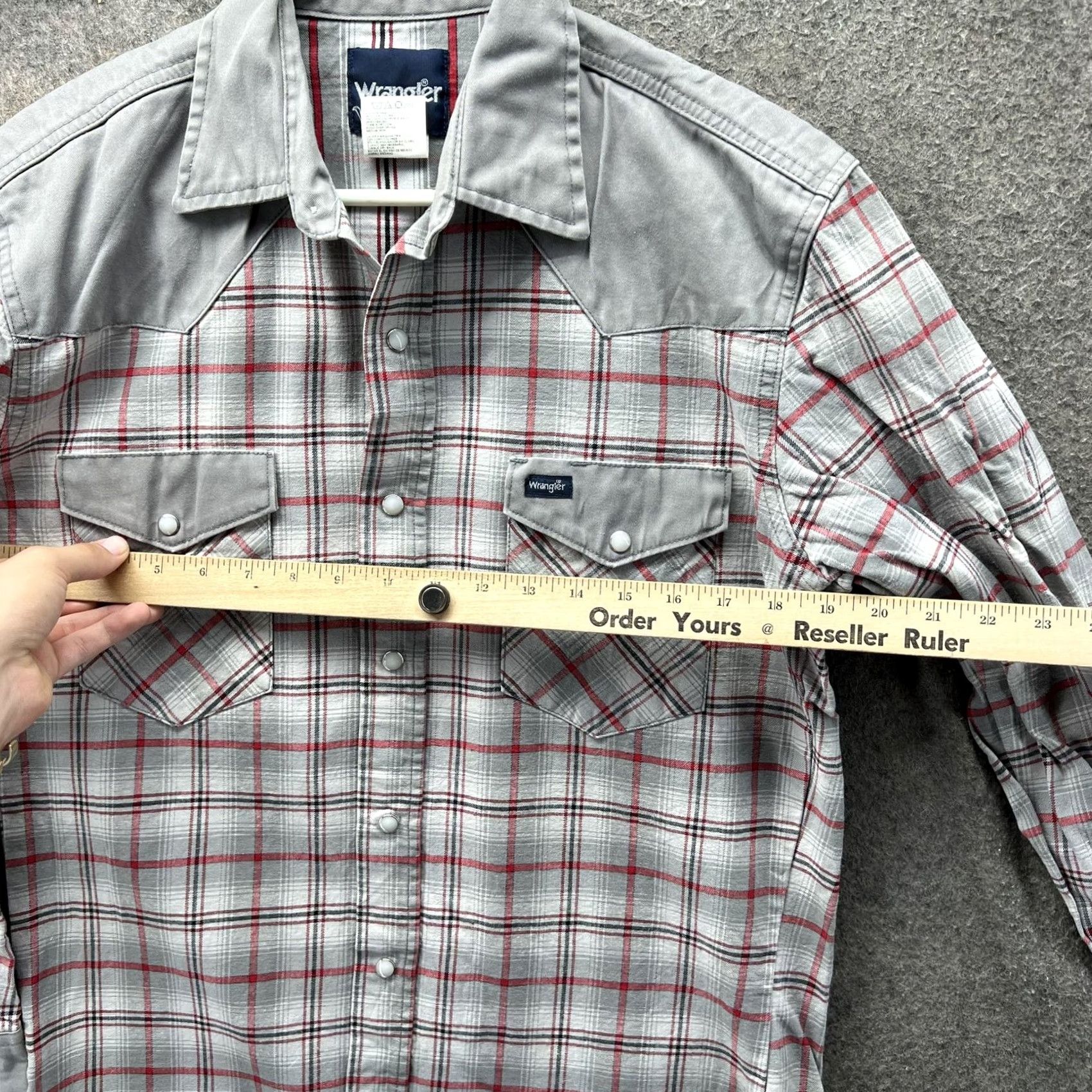 Wrangler Wrangler Shirt Mens M Gray Red Plaid Western Pearl Snap Long Sleeve Cowboy Shirt Size US M / EU 48-50 / 2 - 5 Thumbnail
