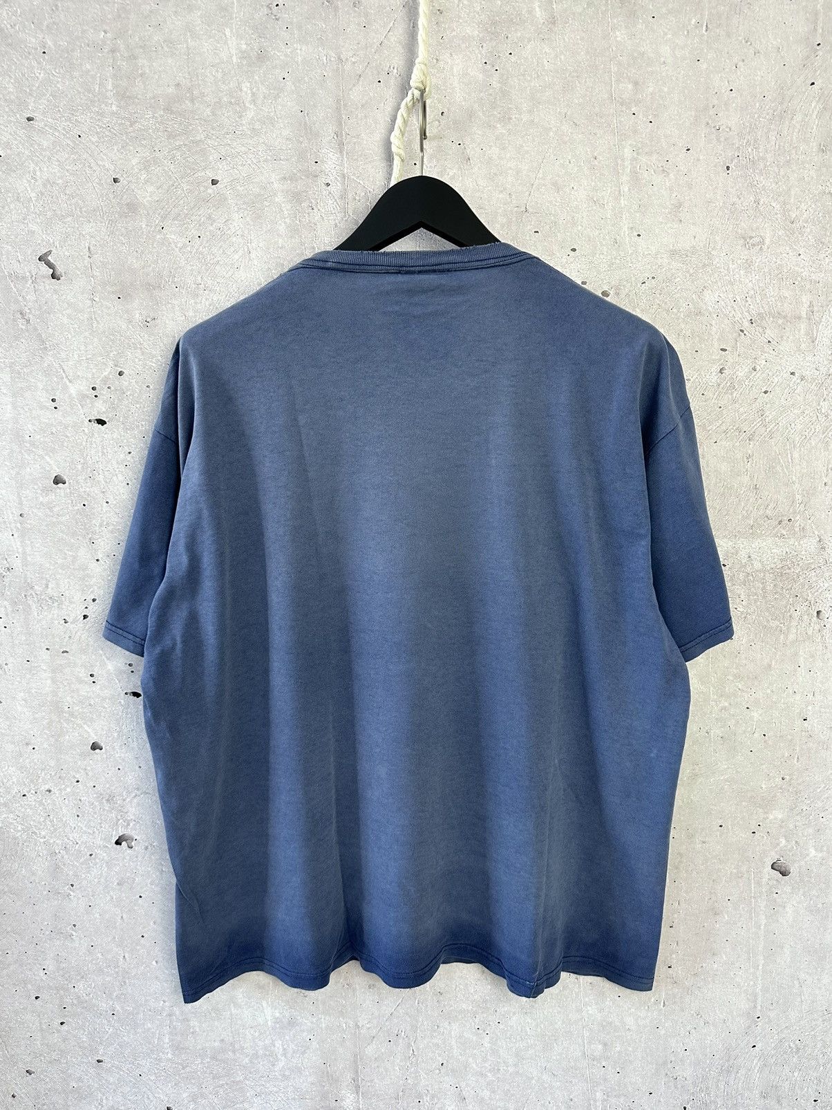 Nike Y2K Nike Vintage Authentic Basketball USA Destroyed Tee Size US XL / EU 56 / 4 - 9 Thumbnail