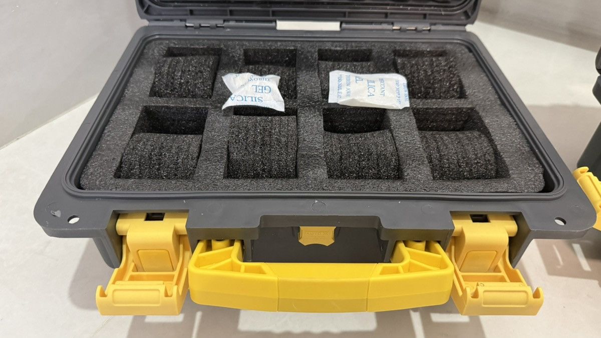 Invicta Invicta 3 & 8 Slot Collector Dive Cases Gray w/Yellow Handle Size ONE SIZE - 7 Thumbnail