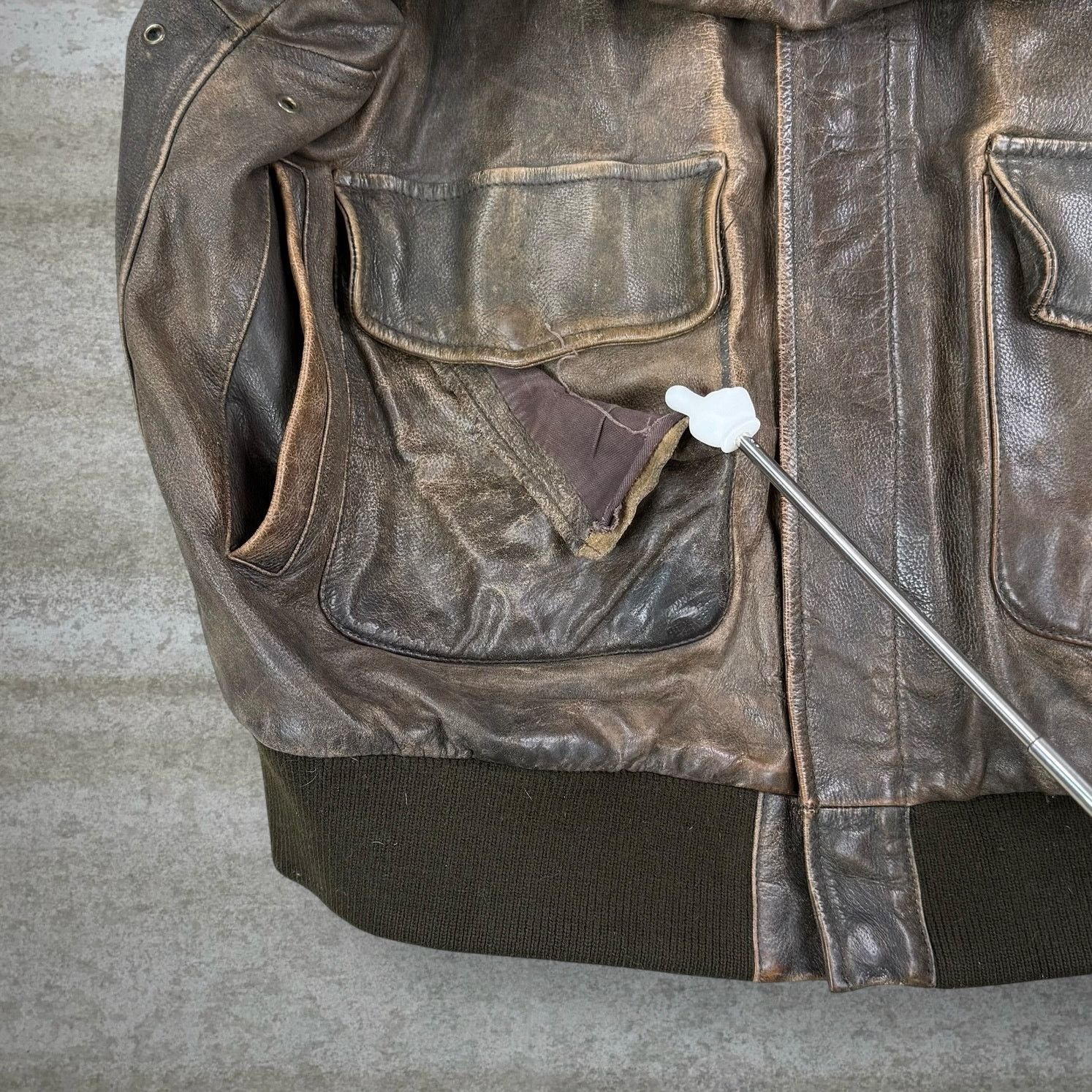 Vintage Vintage 90s US Air Force Leather Jacket Mens L Mocha Brown Size US L / EU 52-54 / 3 - 5 Thumbnail