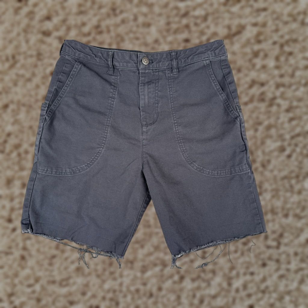 Patagonia Patagonia Shorts Women 8 Gray Stand Up Shorts Cotton Blend Read Me 30x7 Activewear Casual Travel Workwear Size 30" / US 8 / IT 44 - 1 Thumbnail