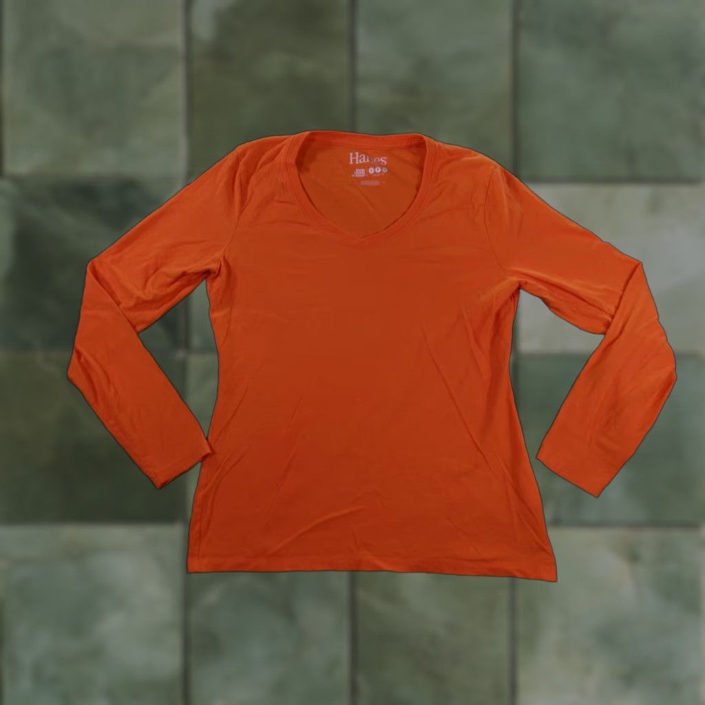 Hanes Hanes Women’s Long Sleeve V-Neck T-Shirt Size S Orange Classic Casual Basic Size S / US 4 / IT 40 - 1 Thumbnail