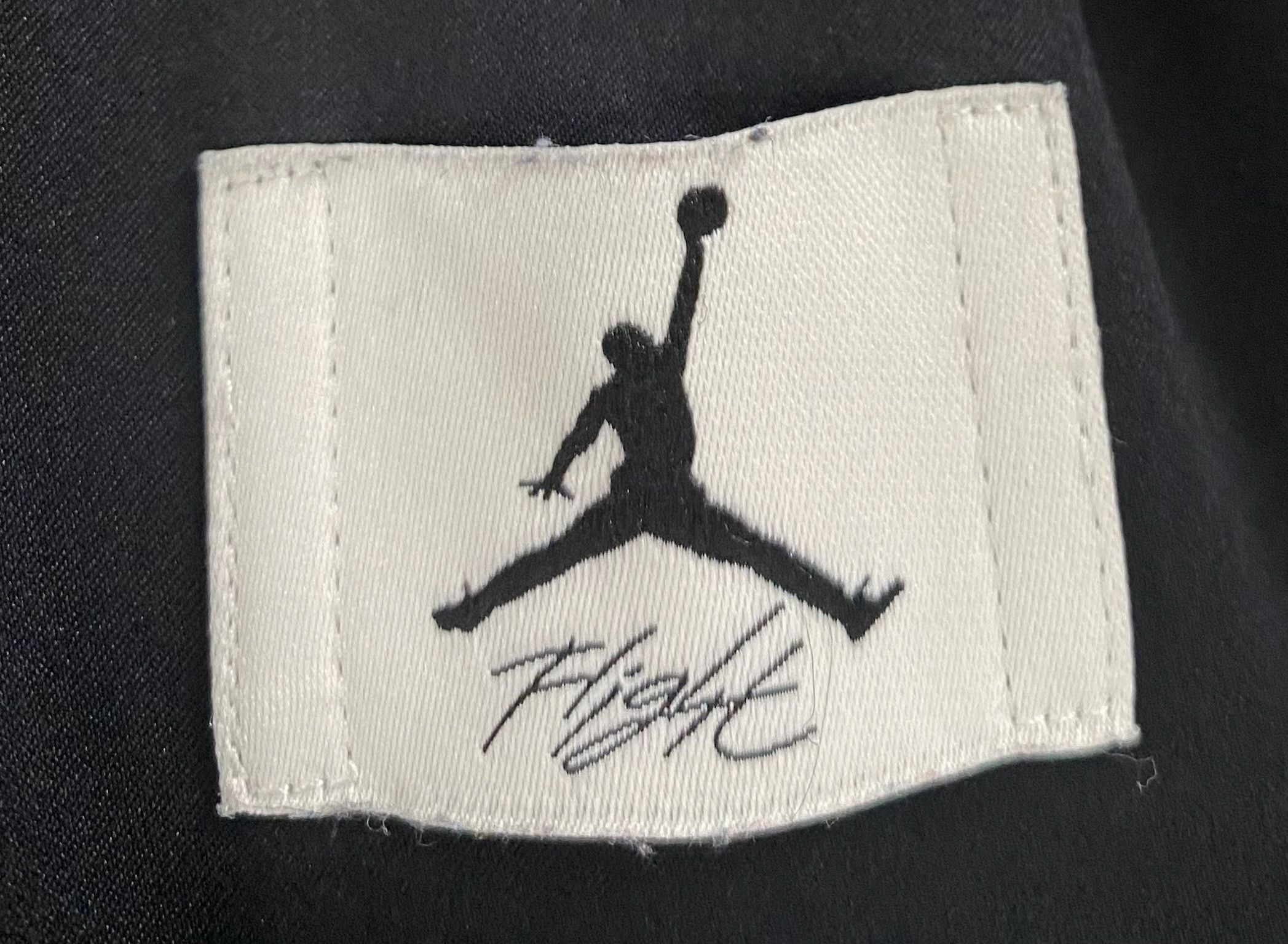 Jordan Brand Air Jordan Essentials Diamond Loose Fit Shiny Shorts 2XL Size 34" / US 12 / IT 48 - 4 Thumbnail
