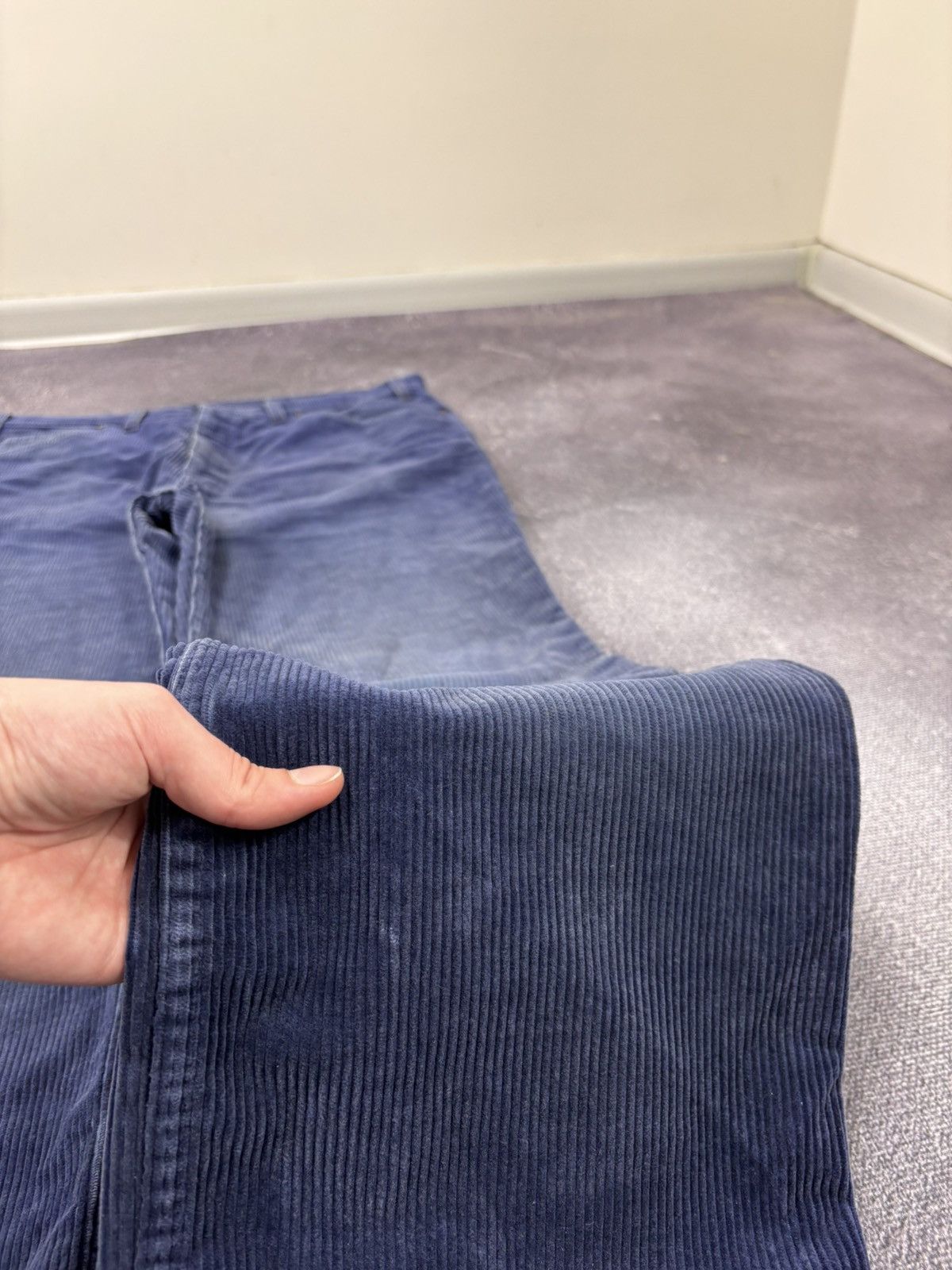 Levi's Vintage 1970s Levi’s 527 Navy Blue Corduroy Pants Size US 36 / EU 52 - 5 Thumbnail