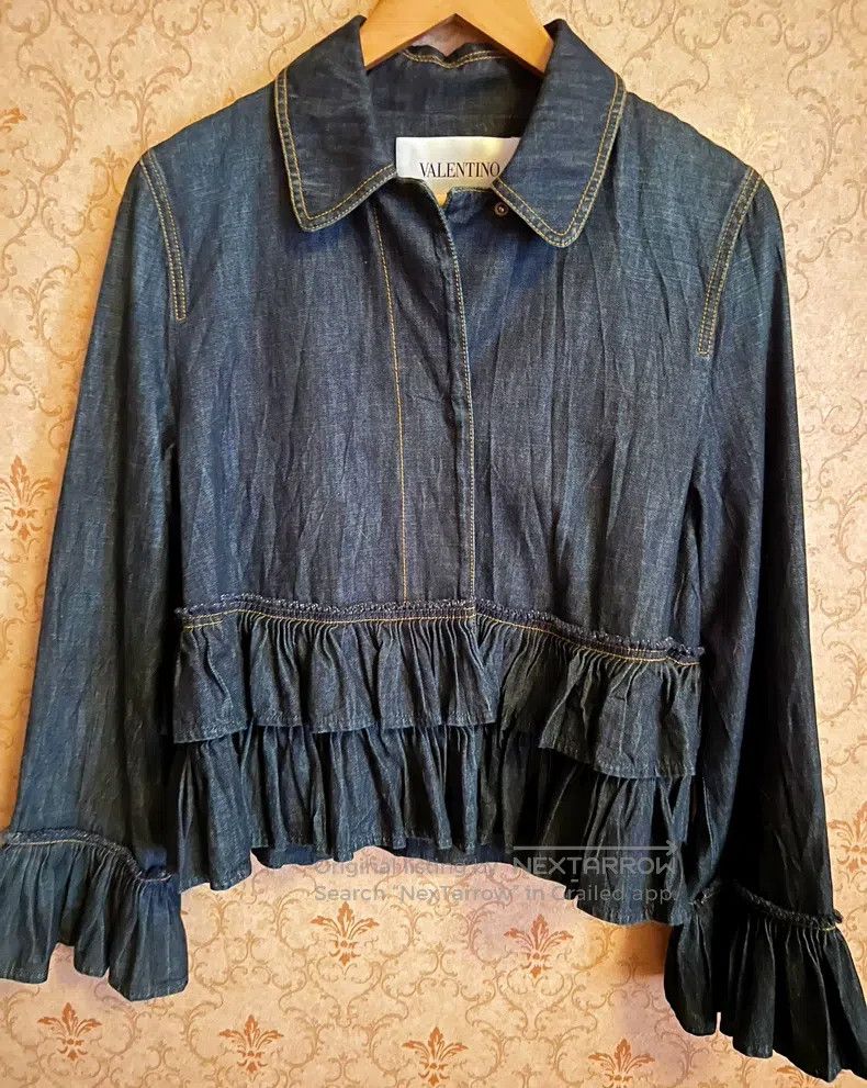 Valentino Valentino Denim jacket Size S / US 4 / IT 40 - 1 Thumbnail