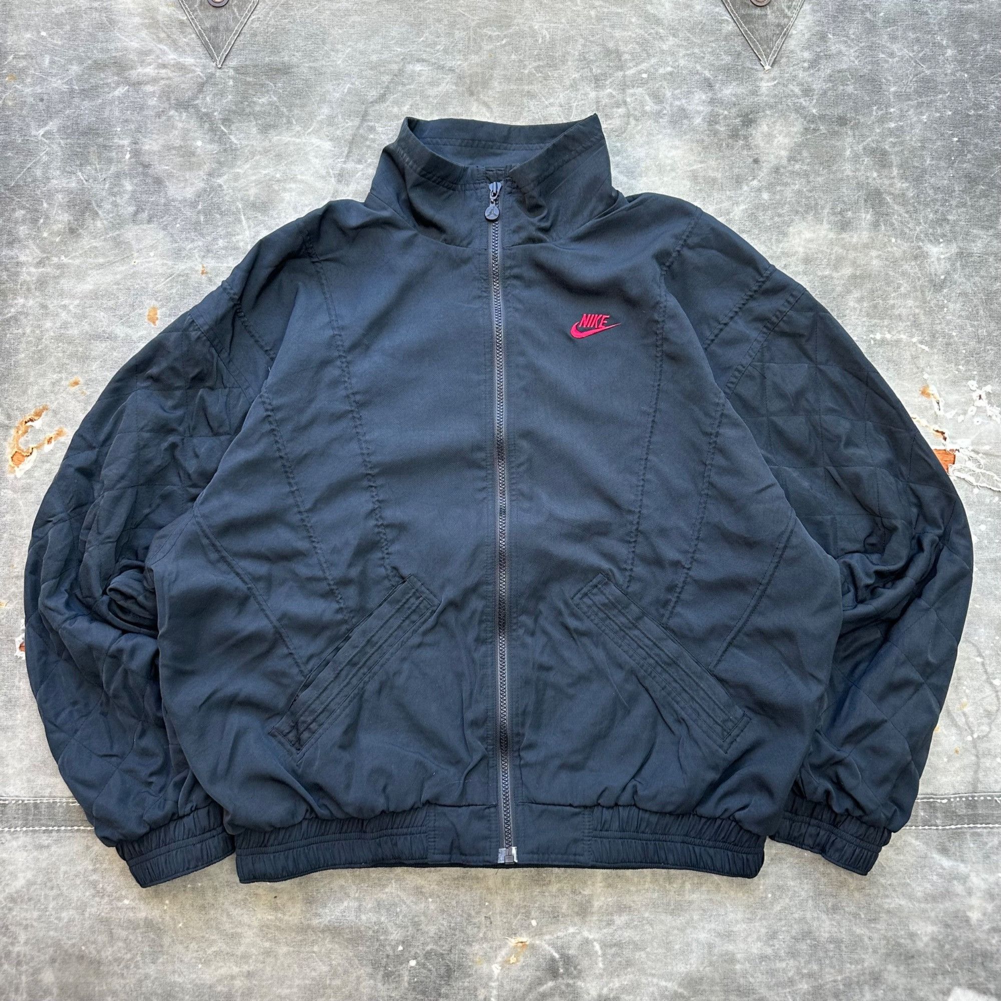 Vintage Vintage 80s Nike Jordan Quilted Zip Up Track Embroidered Jac Size US XL / EU 56 / 4 - 1 Thumbnail