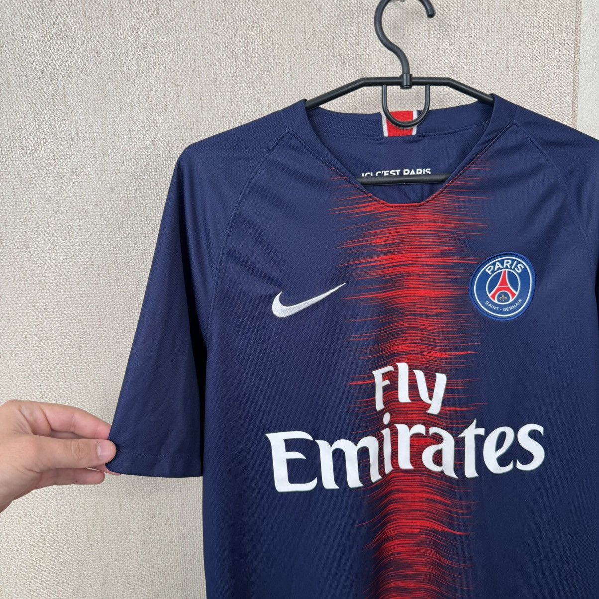 Nike Nike Paris Saint-Germain PSG 2018 2019 Home Jersey Men's M Size US M / EU 48-50 / 2 - 6 Thumbnail