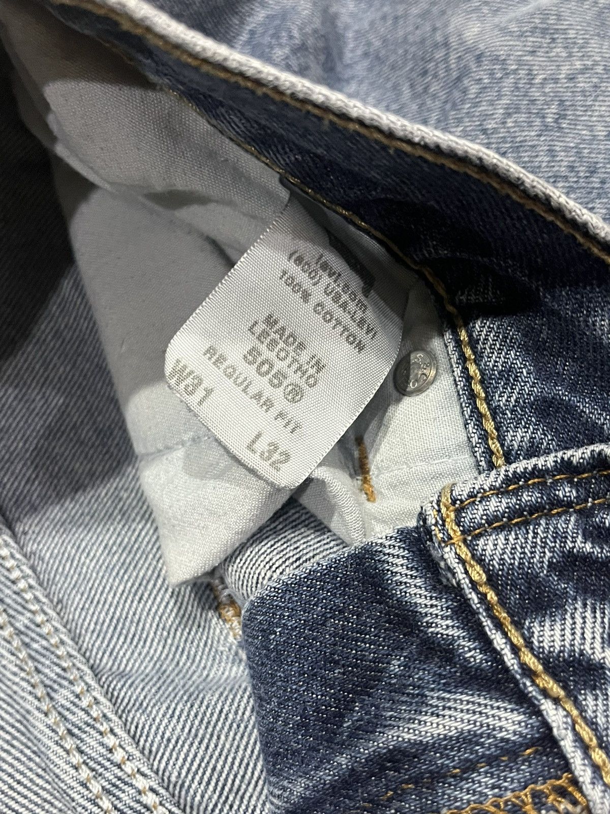 Levi's Levi’s 505 Denim Jeans Rare Blank Red Tag Size US 31 - 8 Thumbnail