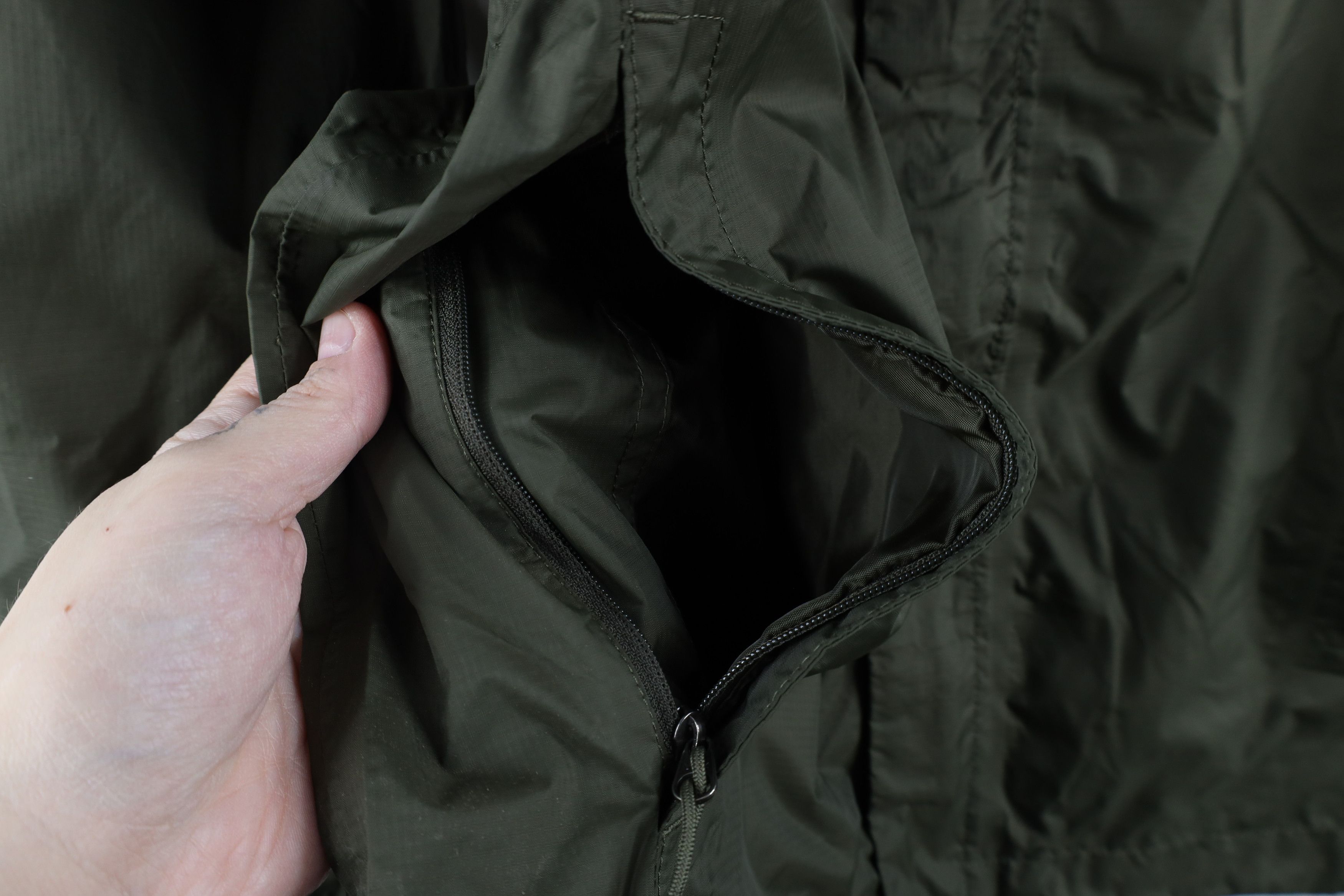 The North Face × Vintage The North Face DryVent Waterproof Hooded Rain Jacket Green Size US XS / EU 42 / 0 - 8 Thumbnail