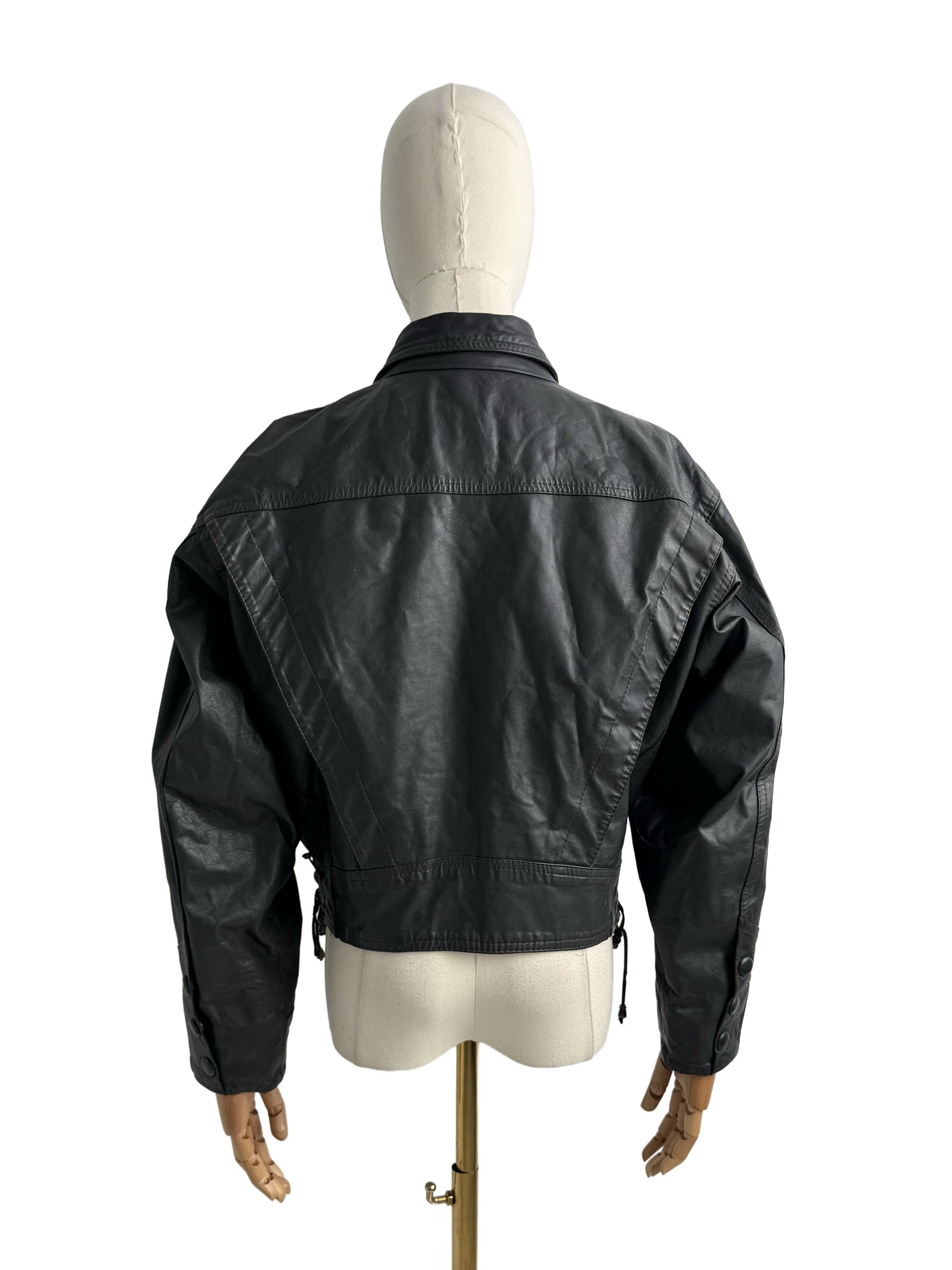 Vintage Vintage Leather Biker Jacket Cropped Belted Double Breasted Size L / US 10 / IT 46 - 4 Thumbnail