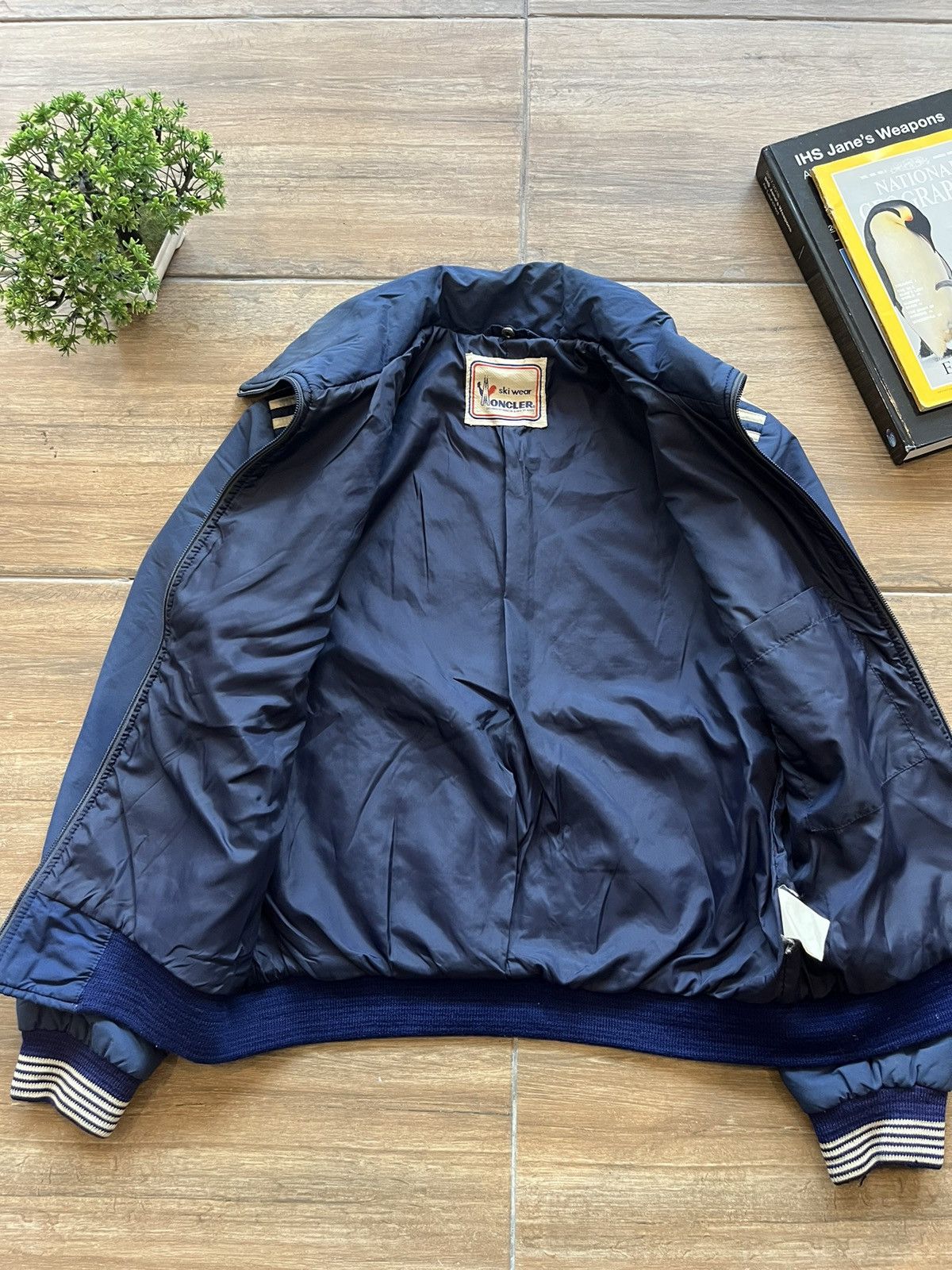 Descente × Moncler Vtg Moncler Descente Light Puffer Jacket Size US M / EU 48-50 / 2 - 14 Thumbnail