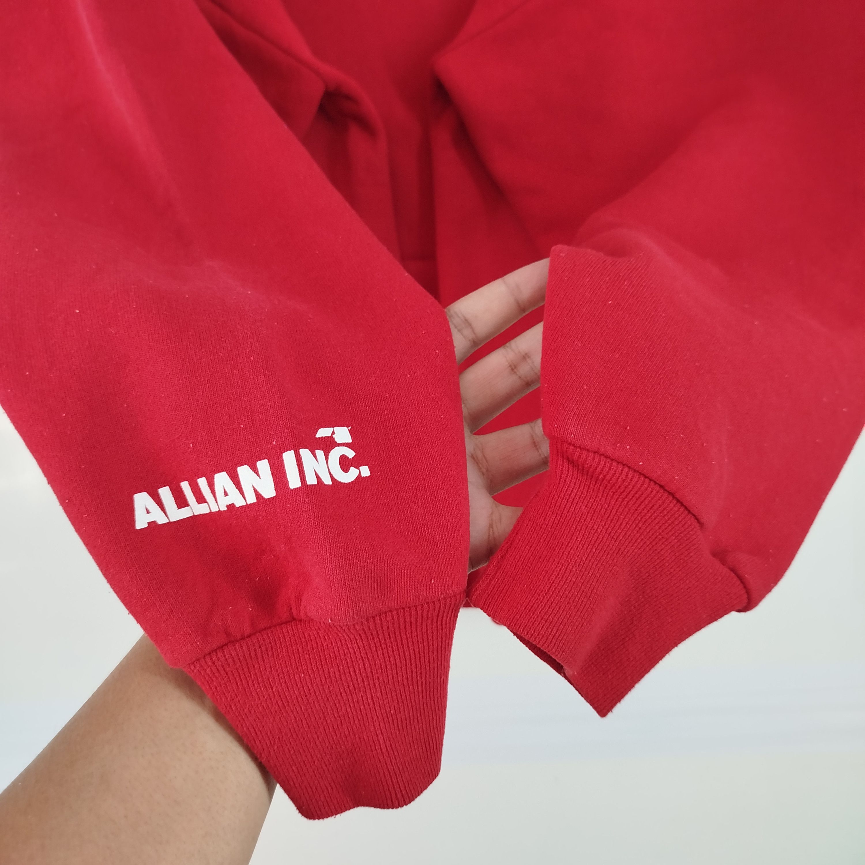 Vintage Vintage Allian Inc Snowboards Big Logo Made In USA Size US L / EU 52-54 / 3 - 5 Thumbnail