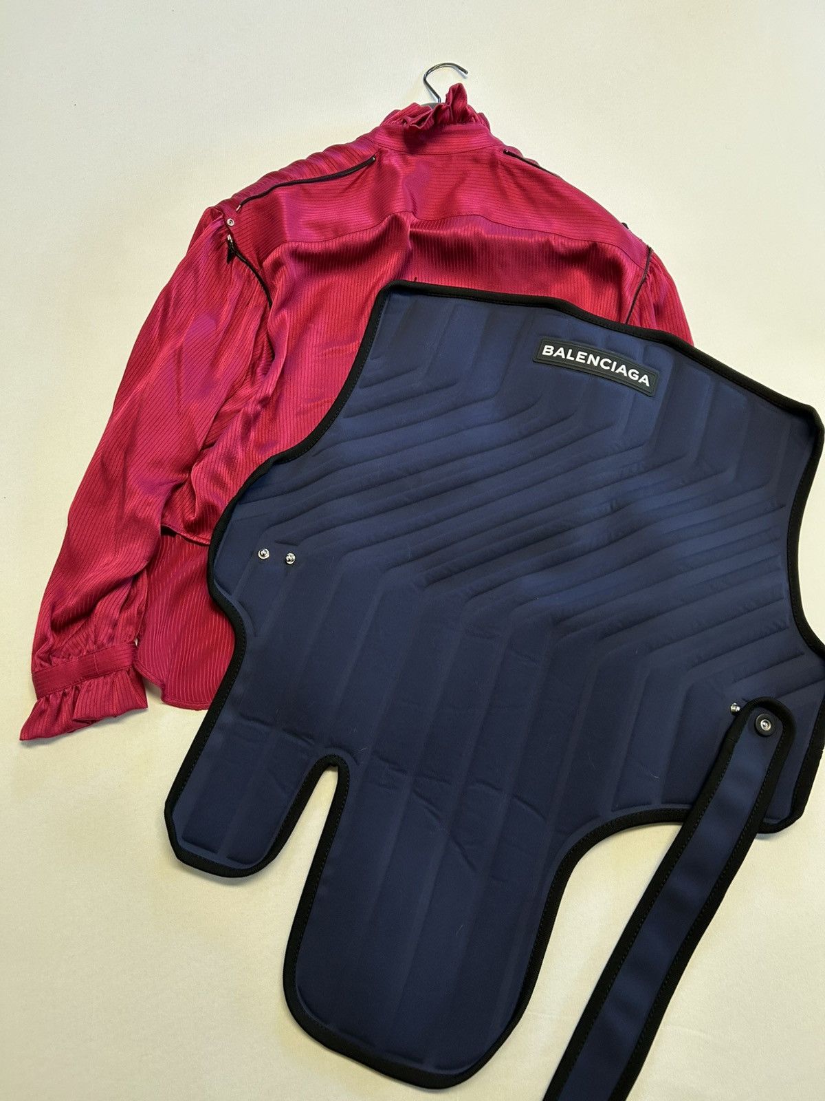 Balenciaga FW2017 Runway Car Mat Shirt Size US S / EU 44-46 / 1 - 8 Thumbnail