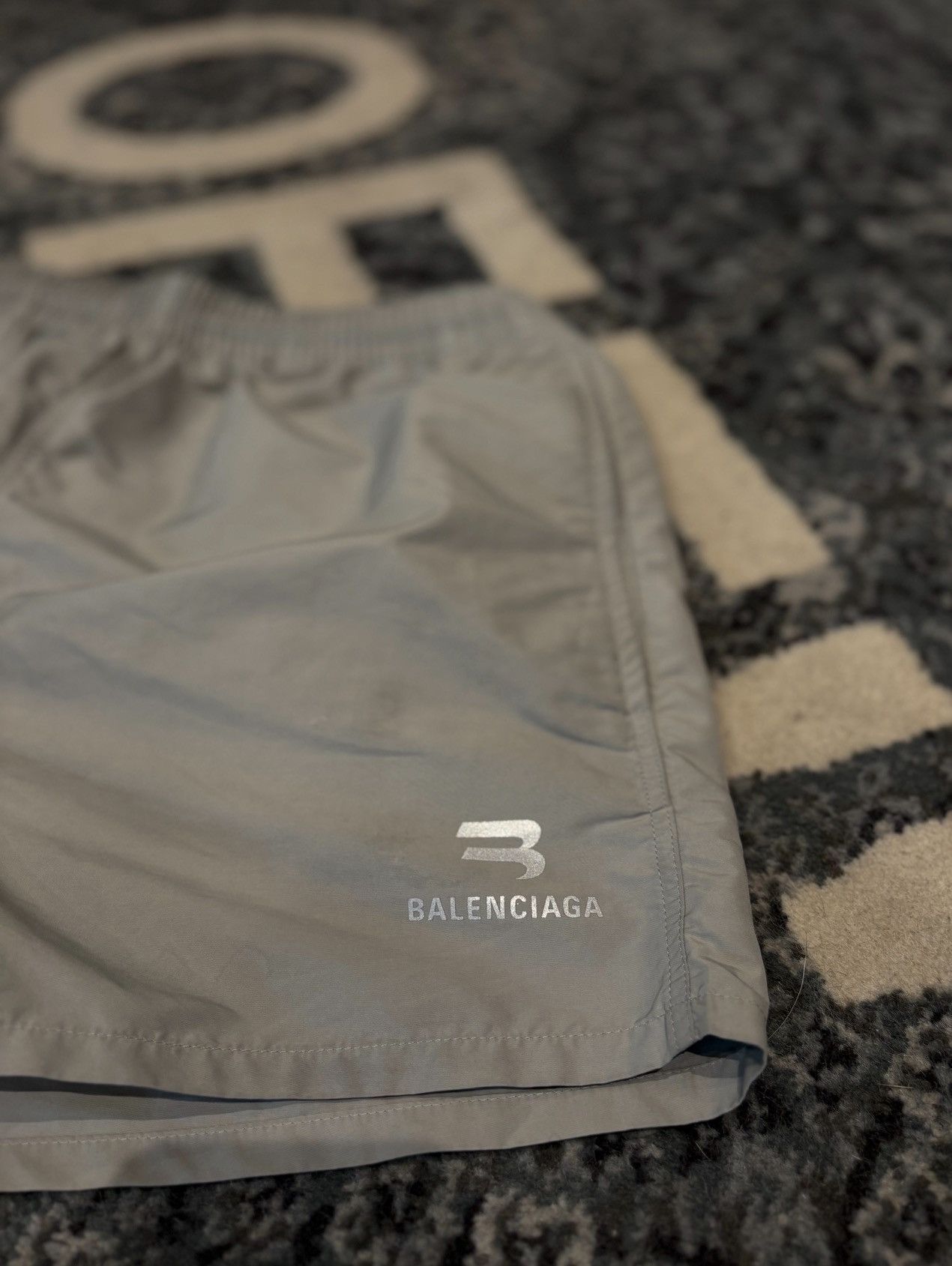 Balenciaga Balenciaga Gray Swim Trunks Size US 30 / EU 46 - 2 Thumbnail