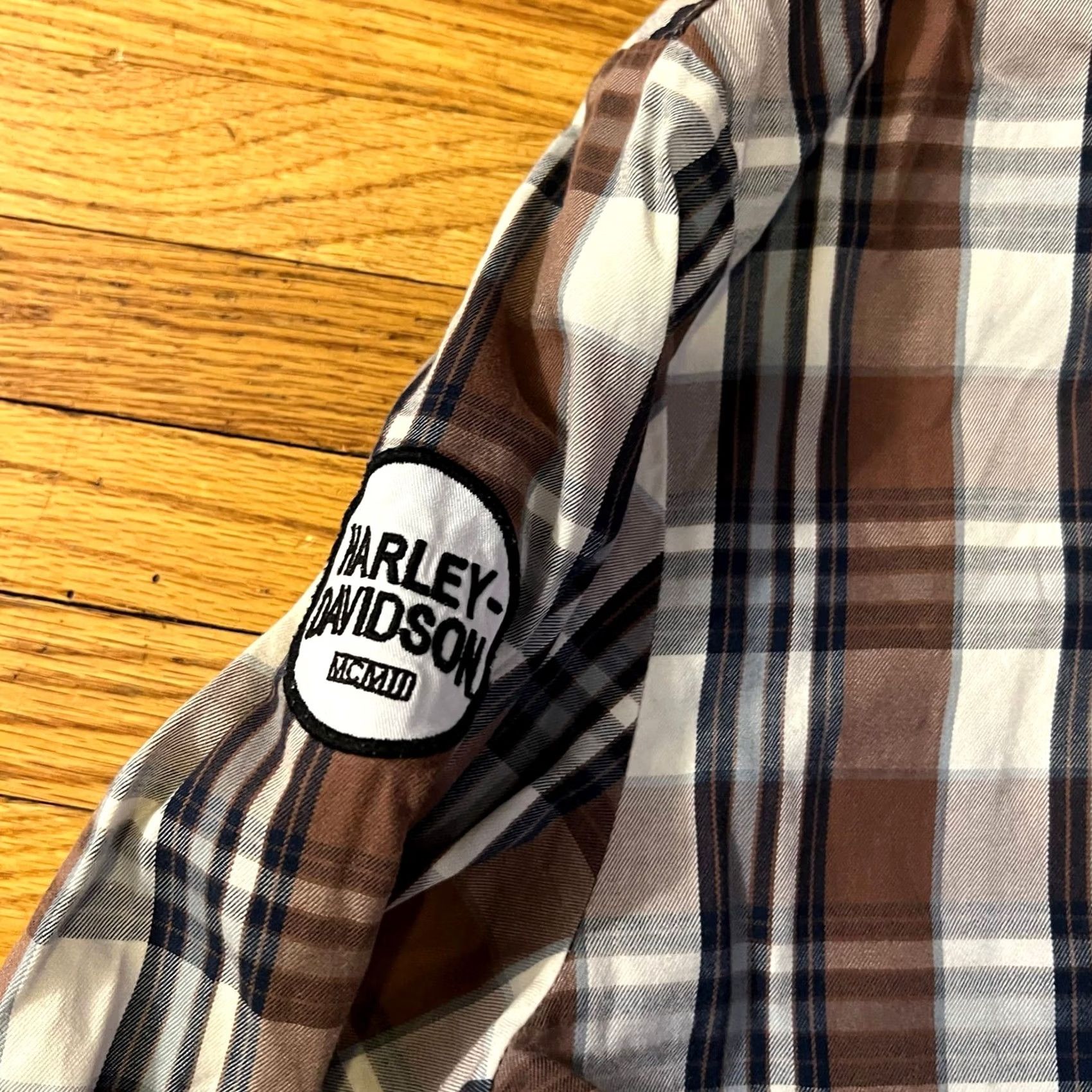 Harley Davidson Harley Davidson Shirt Mens Medium Plaid Embroidered Kick Ass Iron Button Up Brown Long Sleeve Regular Mens Size US M / EU 48-50 / 2 - 3 Thumbnail