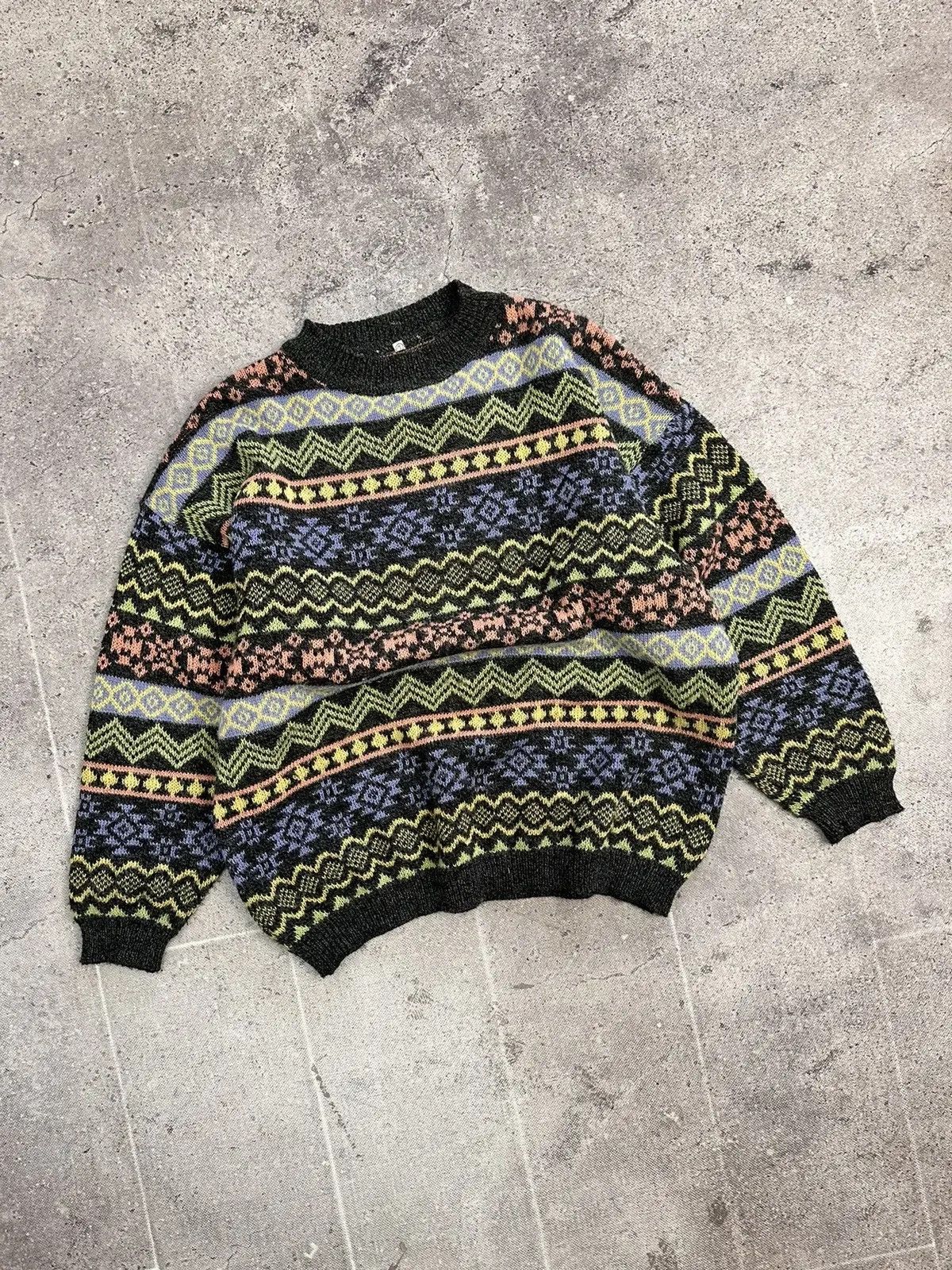 Coogi hot Style Sweater