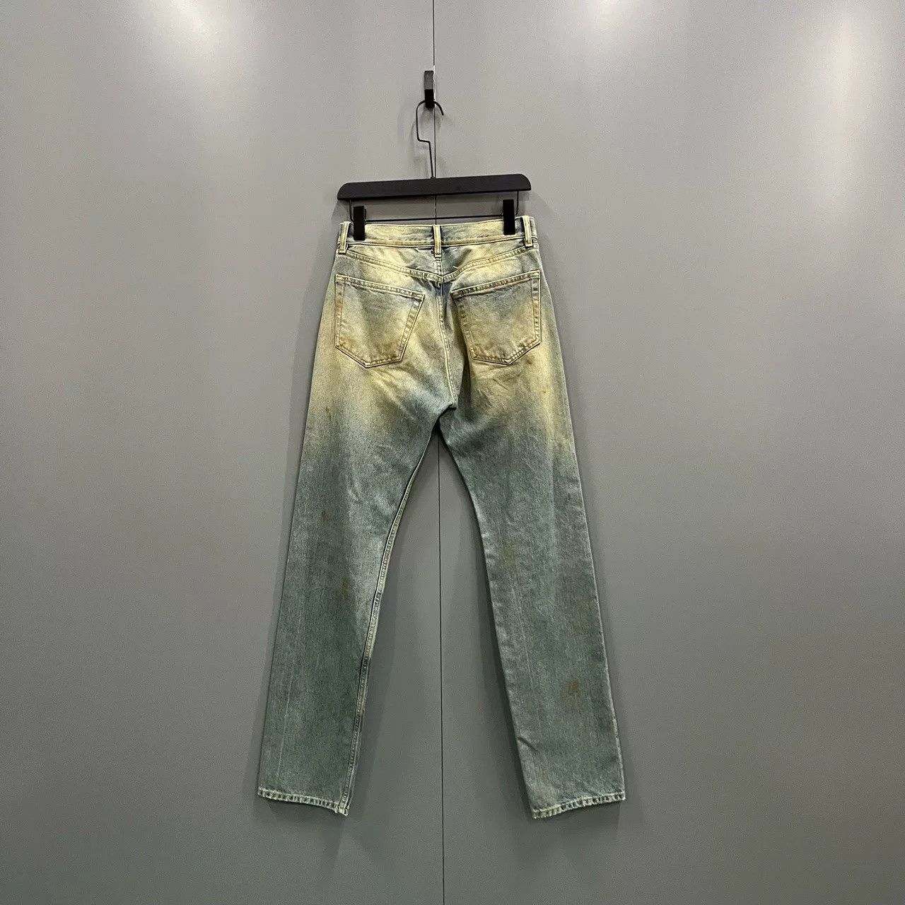 Maison Margiela Maison Margiela Distressed Stone-Wash Jeans Size US 29 - 2 Thumbnail