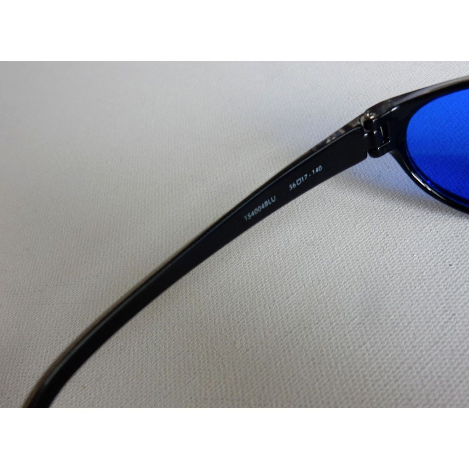 Fossil Fossil Sunglasses 56[]17 140 Mermaid Blue Lens Blue Frame Women Sunglasses Size ONE SIZE - 5 Thumbnail