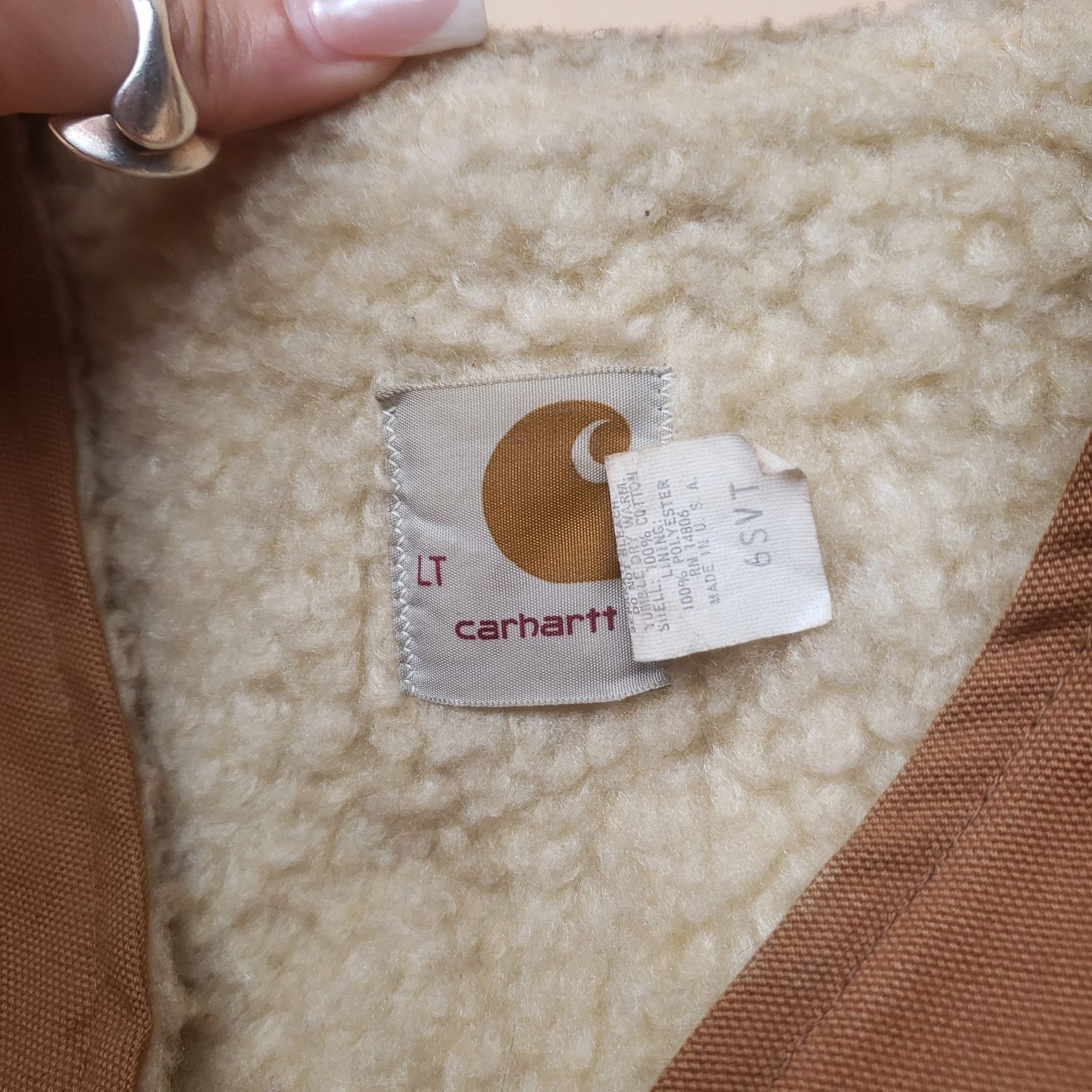 Carhartt Vintage 90s Carhartt Vest Fur Sherpa Distressed XL USA LT Size US L / EU 52-54 / 3 - 7 Thumbnail