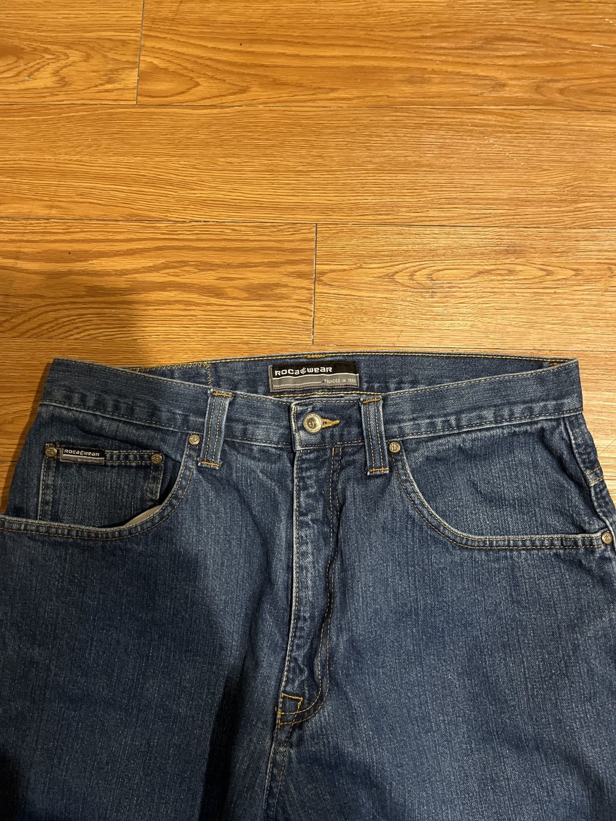 Rocawear vintage y2k basic rocawear jeans Size US 32 / EU 48 - 3 Thumbnail
