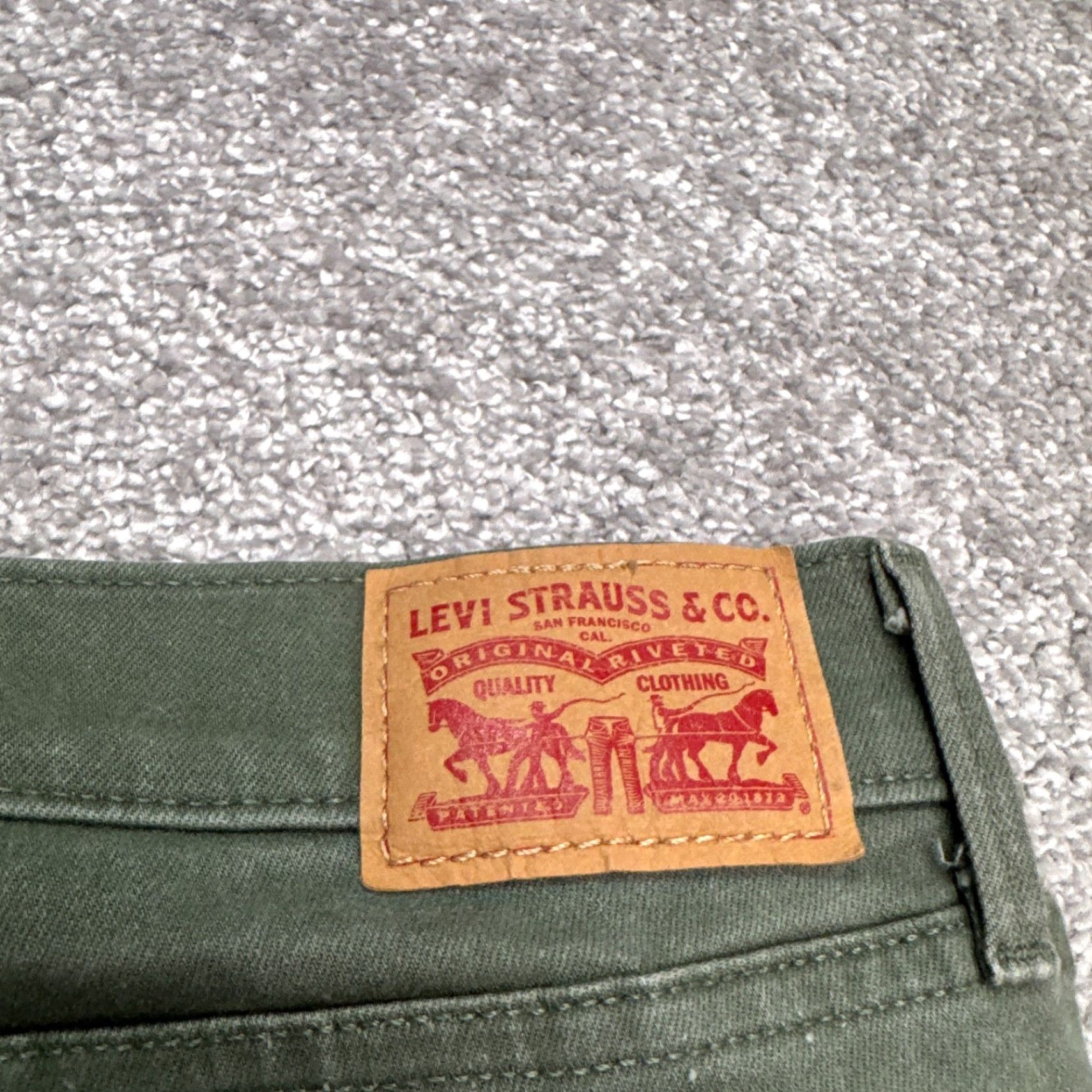 Levi's Levi's 710 Super Skinny Denim Jeans Women Green Mid Rise 30x29 Slim Stretch Cotton Blend 5-Pocket Logo Denim Pants Size 30" / US 8 / IT 44 - 7 Thumbnail