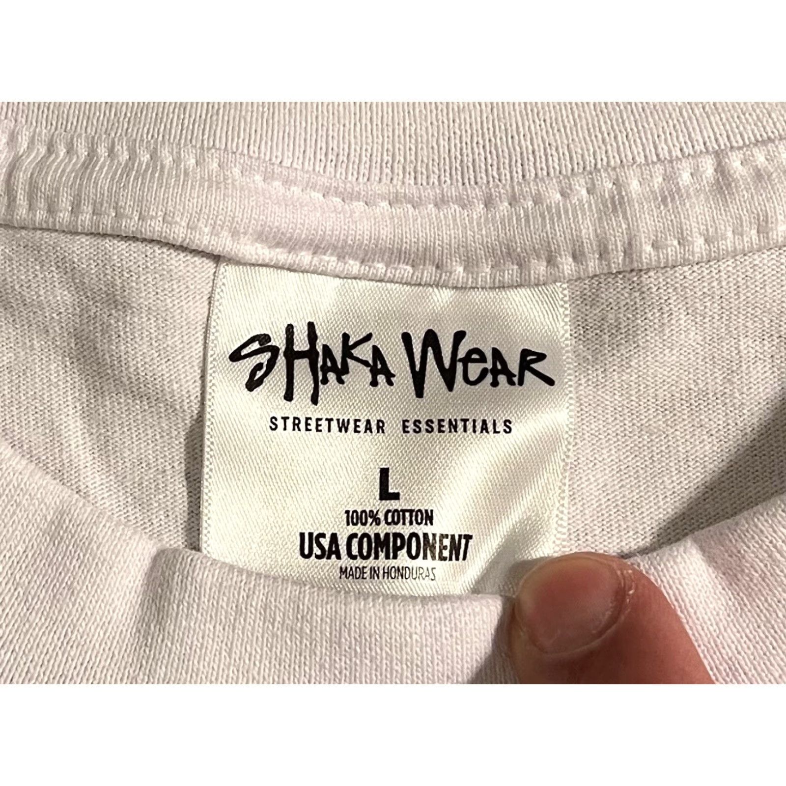 Vintage Complex Con 2024 Las Vegas Greg Yuna Shirt Men’s Large White DEADSTOCK Shirt Mens Large White City Hip Hop Graphic Print 90s? Wait indecipherable Size US L / EU 52-54 / 3 - 5 Thumbnail