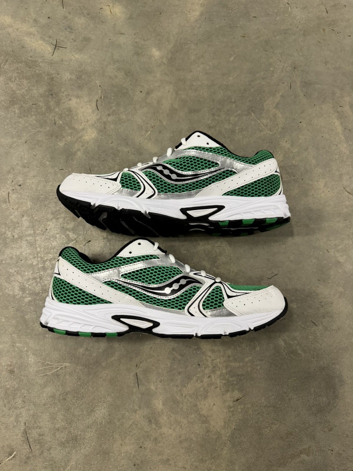 Saucony Saucony Grid Ride Millenium White Green Black Size 11.5 Size US 11.5 / EU 44-45 - 3 Thumbnail