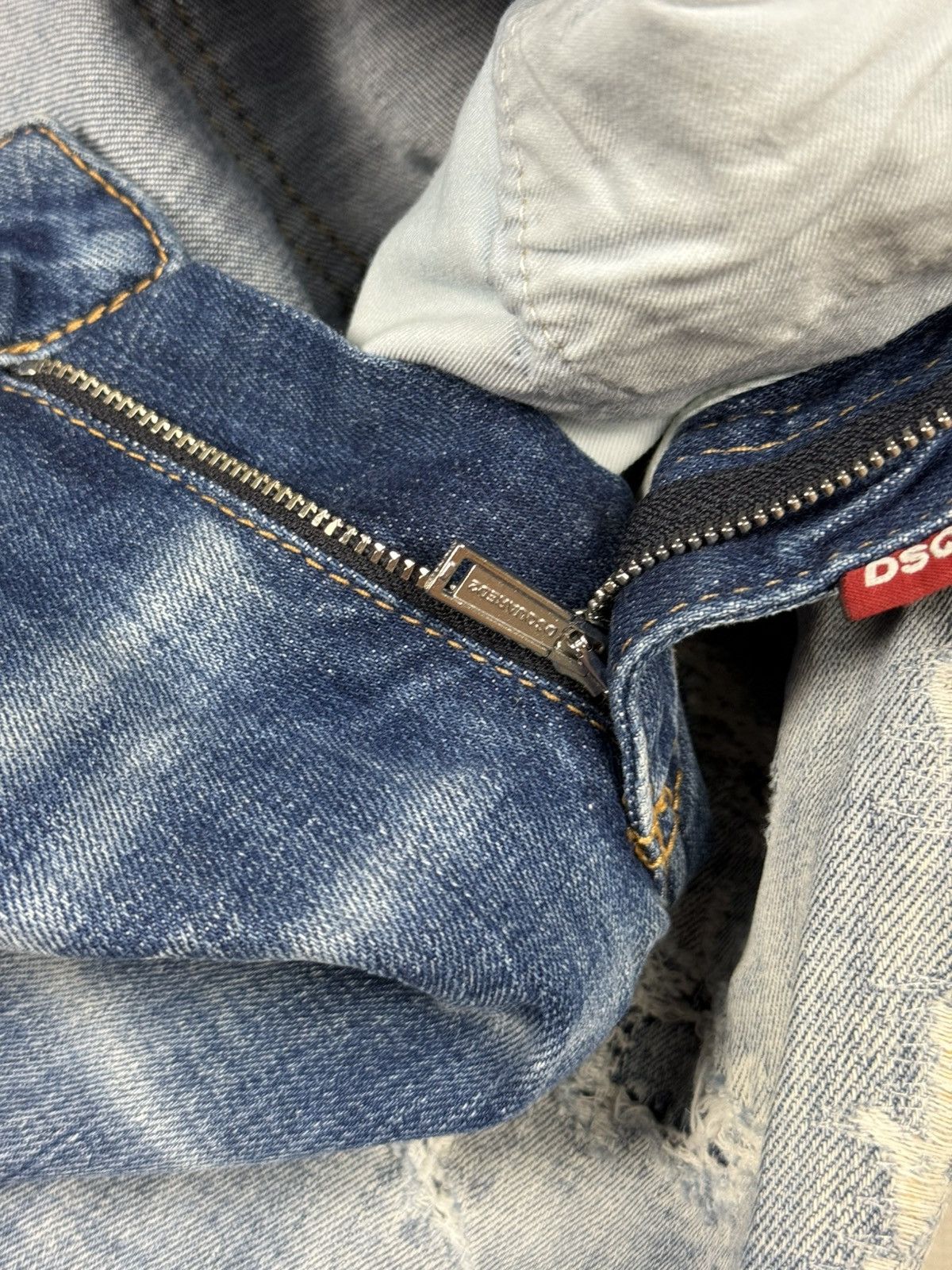 Dsquared2 Dsquared2 Medium Waist Flare Jean Distressed Denim Jeans Size 27" / US 4 / IT 40 - 14 Thumbnail