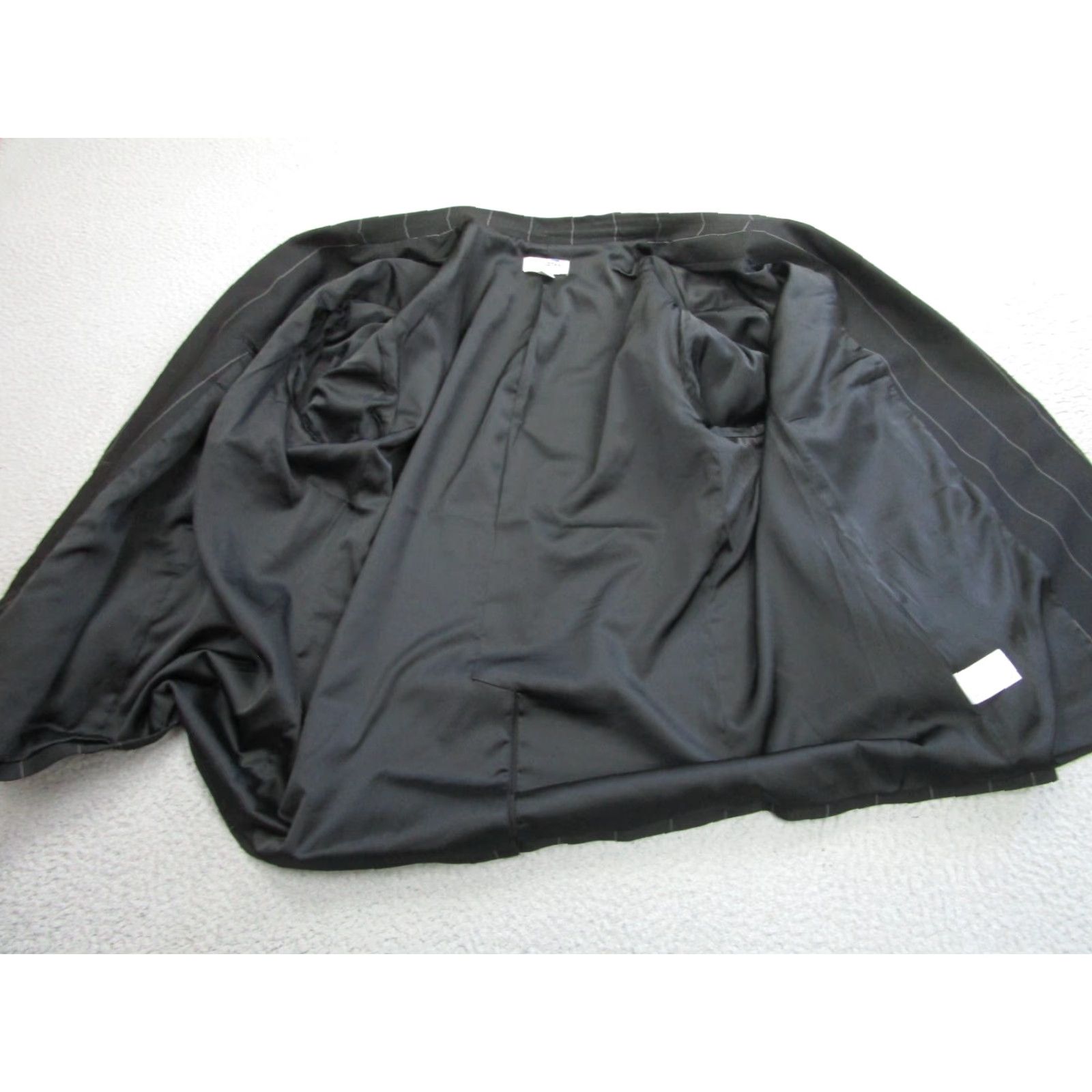 Nili Lotan VINTAGE? No. NILI LOTAN Blazer Jacket Women's 2X Black Pinstripe Single-Breasted One-Button Lined Stretch Regular Fit Coat Size XXL / US 16-18 / IT 52-54 - 2 Thumbnail