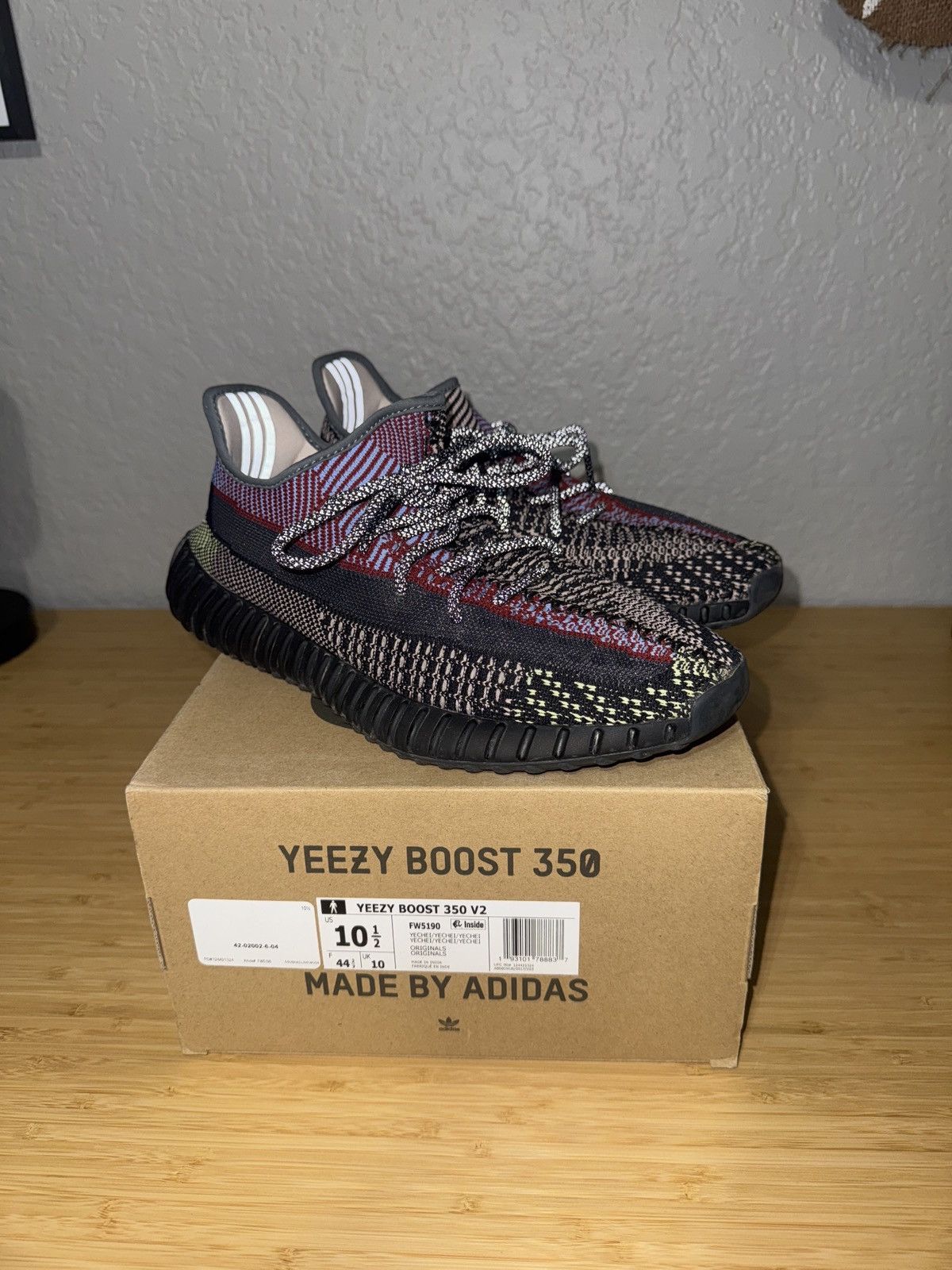 Adidas Adidas Yeezy Boost 350 V2 'Yecheil Non-Reflective' Size US 10.5 / EU 43-44 - 7 Thumbnail