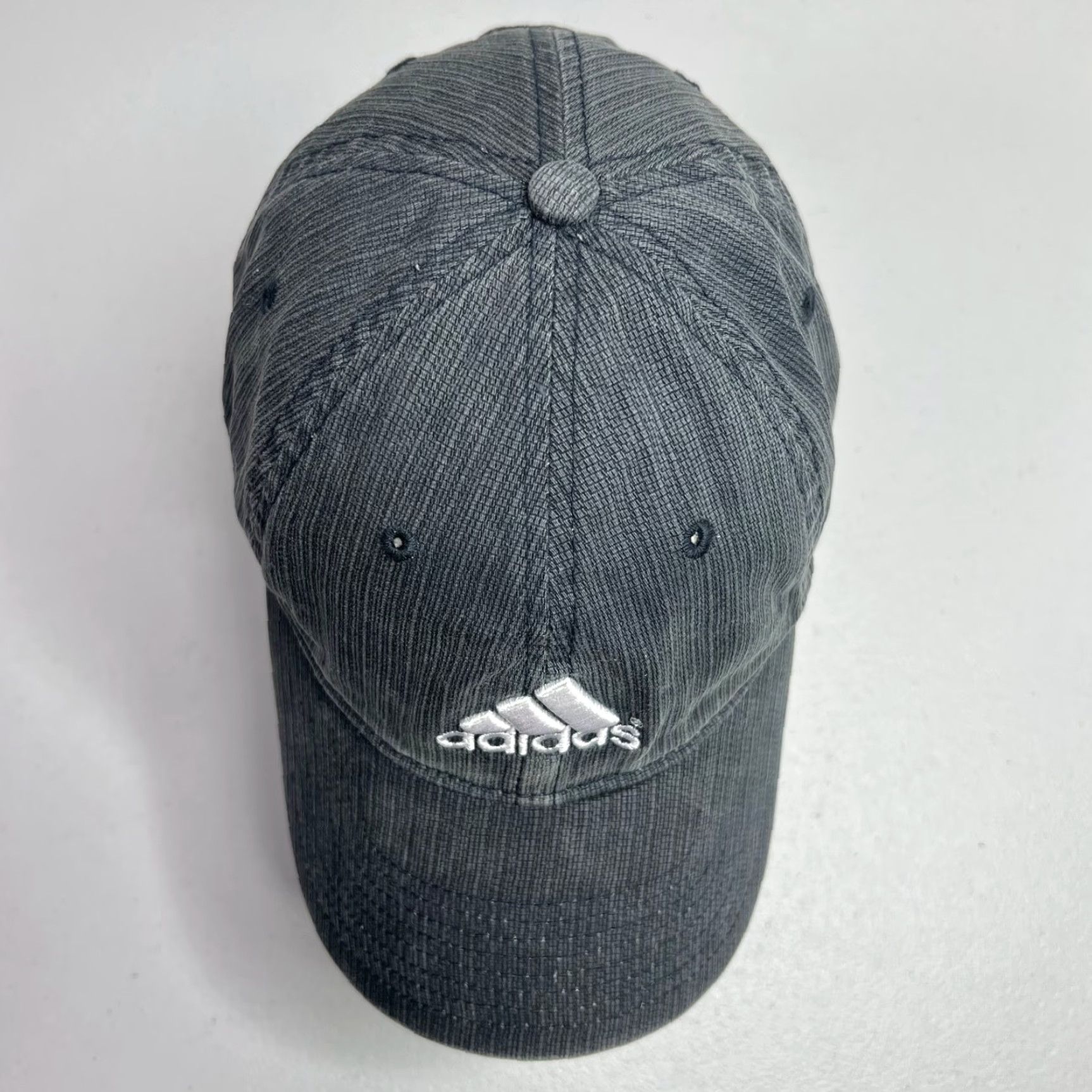 Adidas VINTAGE adidas Baseball Cap Gray OSFA Adjustable Hat Cap Strapback Men One Size Size ONE SIZE - 4 Thumbnail
