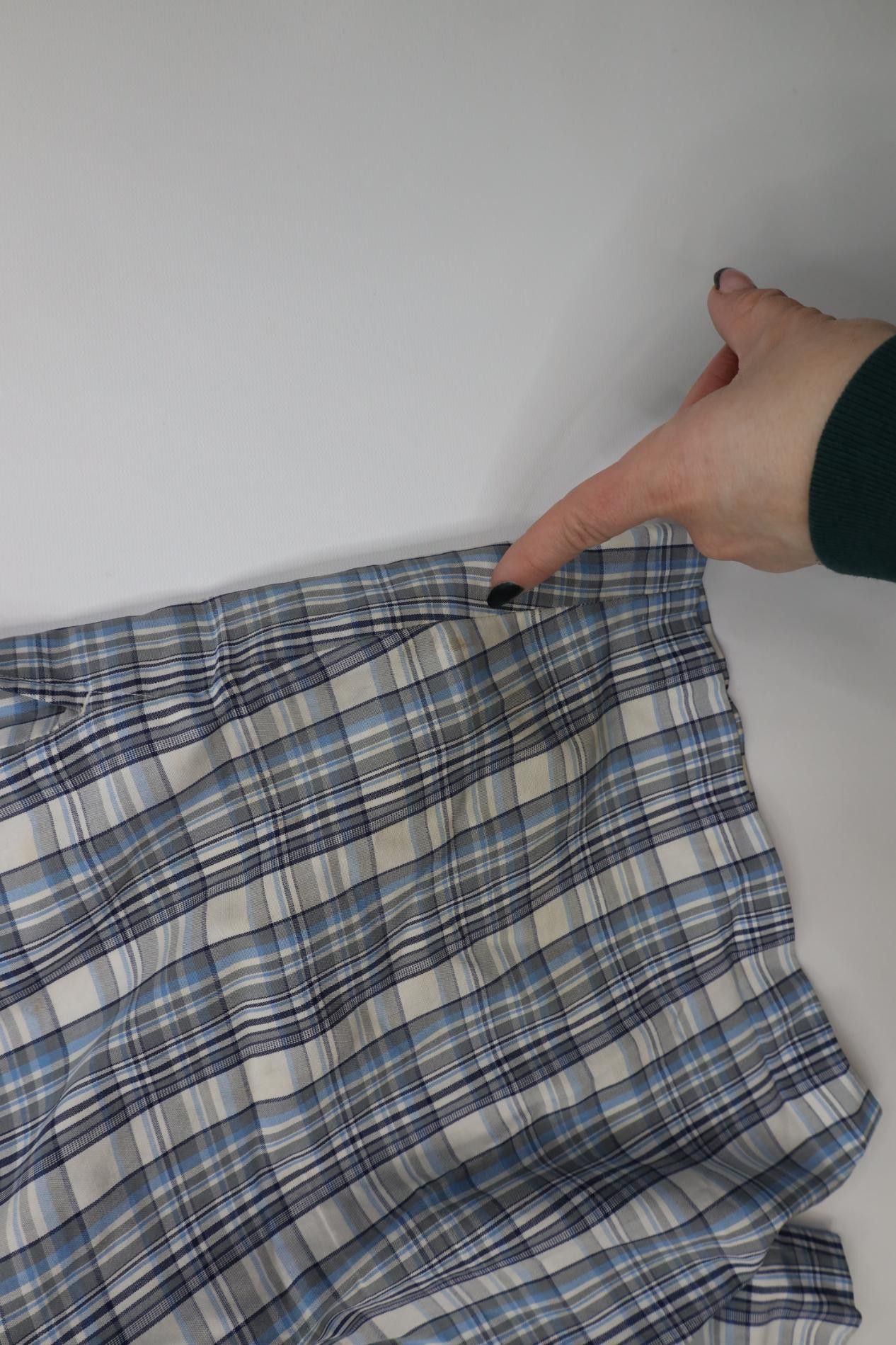 Vintage Vintage 70s Streetwear Above Knee Madras Plaid Chino Shorts Size US 36 / EU 52 - 16 Thumbnail