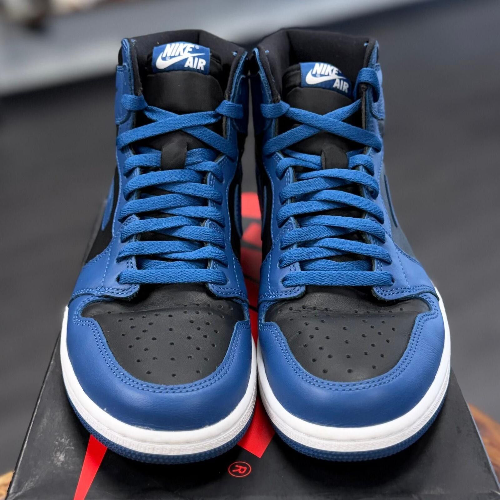 Jordan Brand Jordan 1 Retro High OG Dark Marina Blue - Preowned Size US 9.5 / IT 39.5 - 2 Thumbnail