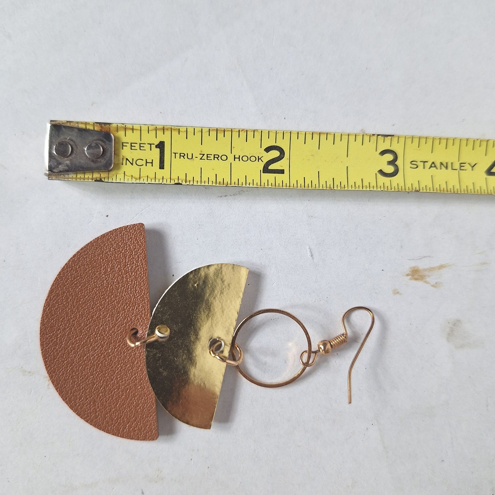 Other Geometric Semicircle Dangle Earrings Faux Leather Gold Tone Size ONE SIZE - 3 Thumbnail