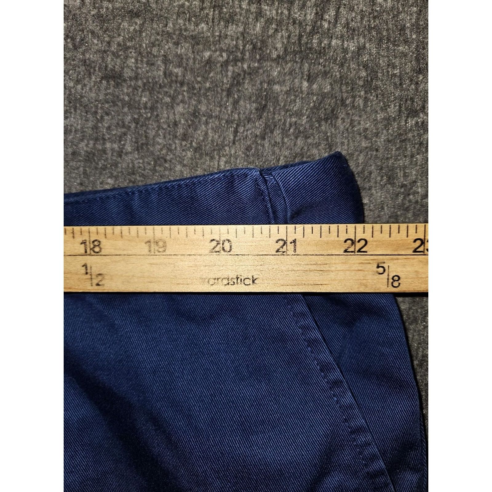 Vintage L.L. Bean Chino Shorts Womens 22W Blue Original Fit Twill Pockets Casual Summer Size 40" / US 18 - 3 Thumbnail