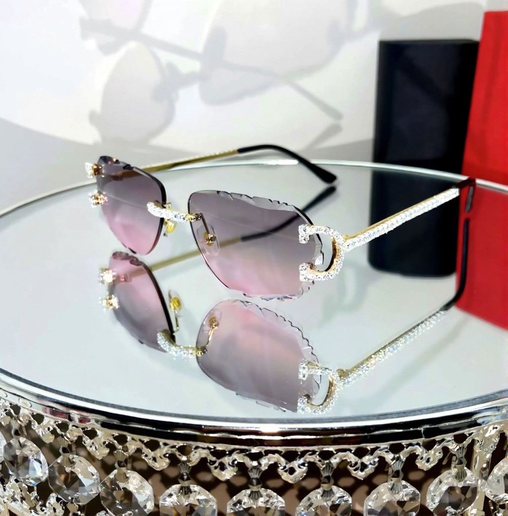 Other Luxury Rimless Round Cut Sunglasses Pink Gray Lens Gold Fram Size ONE SIZE - 1 Thumbnail