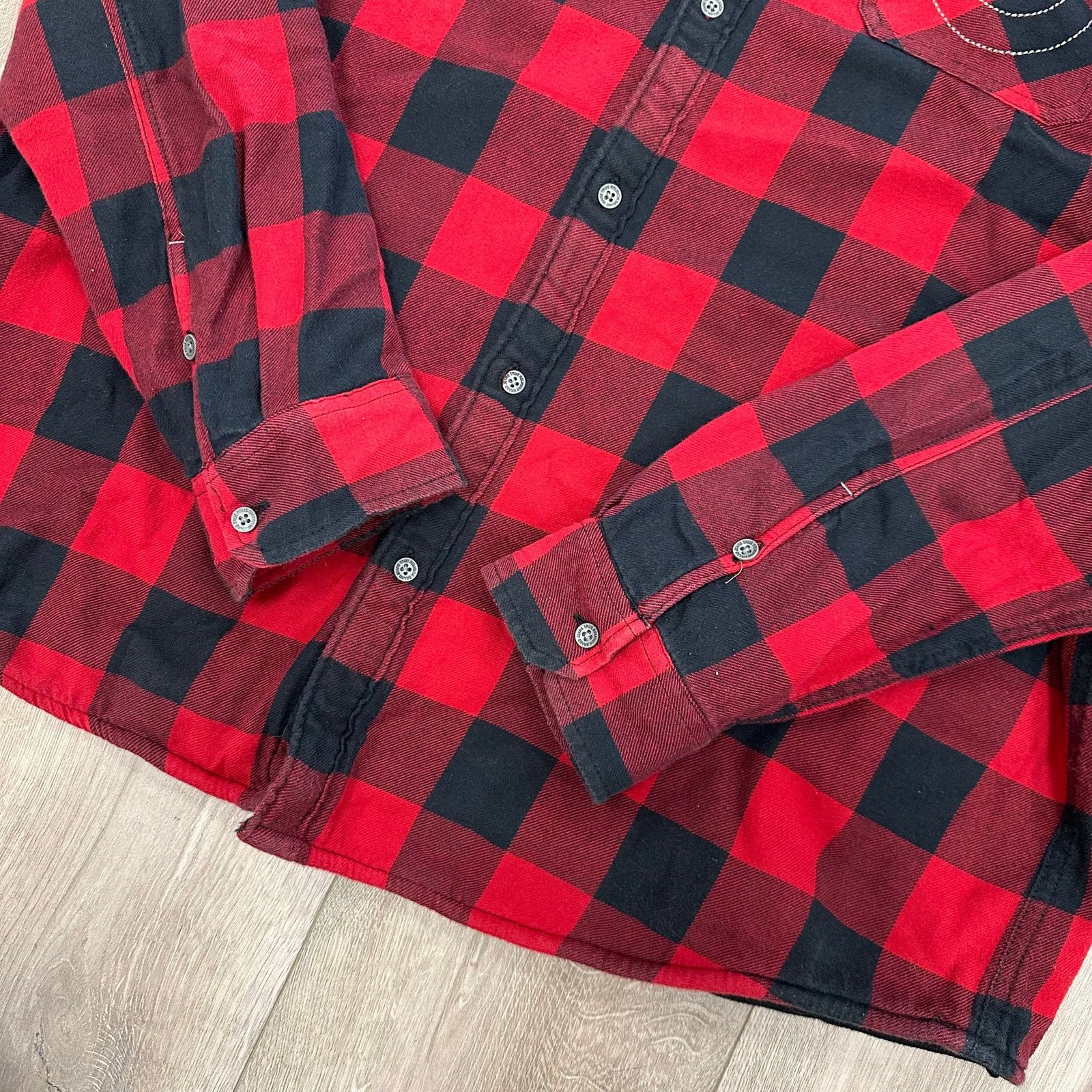 True Religion True Religion Plaid Flannel Thermal Button Up Shirt size 3XL Size US XXL / EU 58 / 5 - 5 Thumbnail
