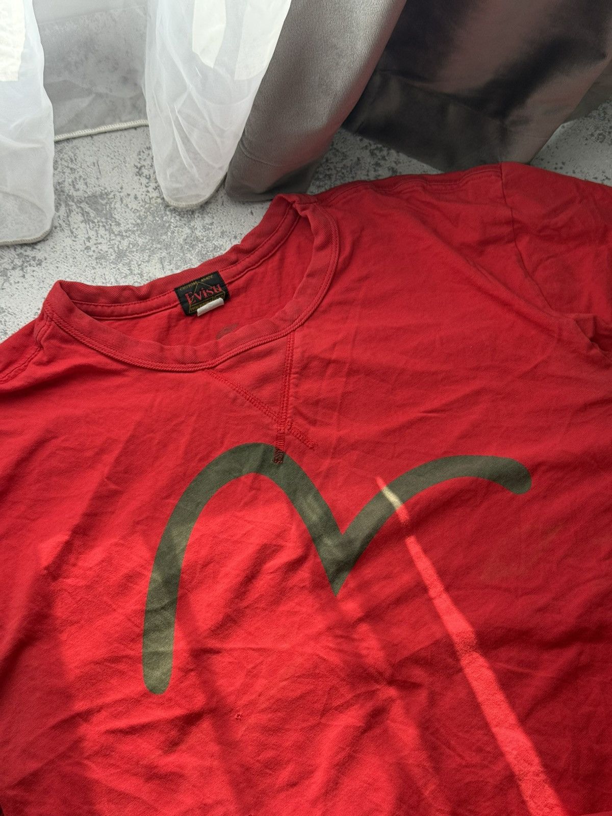 Evisu × Japanese Brand Evisu Vintage Logo Red T-Shirt Size US XXL / EU 58 / 5 - 2 Thumbnail