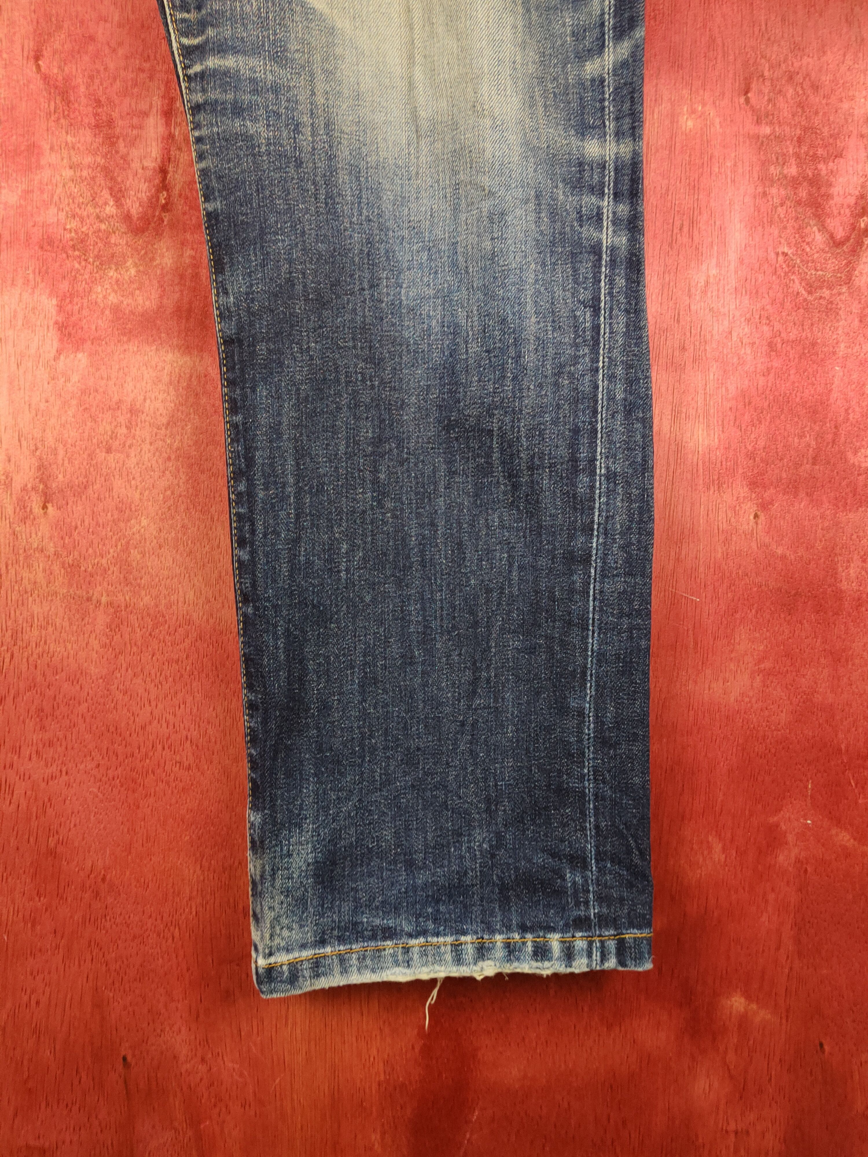 Japanese Brand Uniqlo Dark Blue Distressed ripped faded Denim #S1546 Size US 35 - 6 Thumbnail