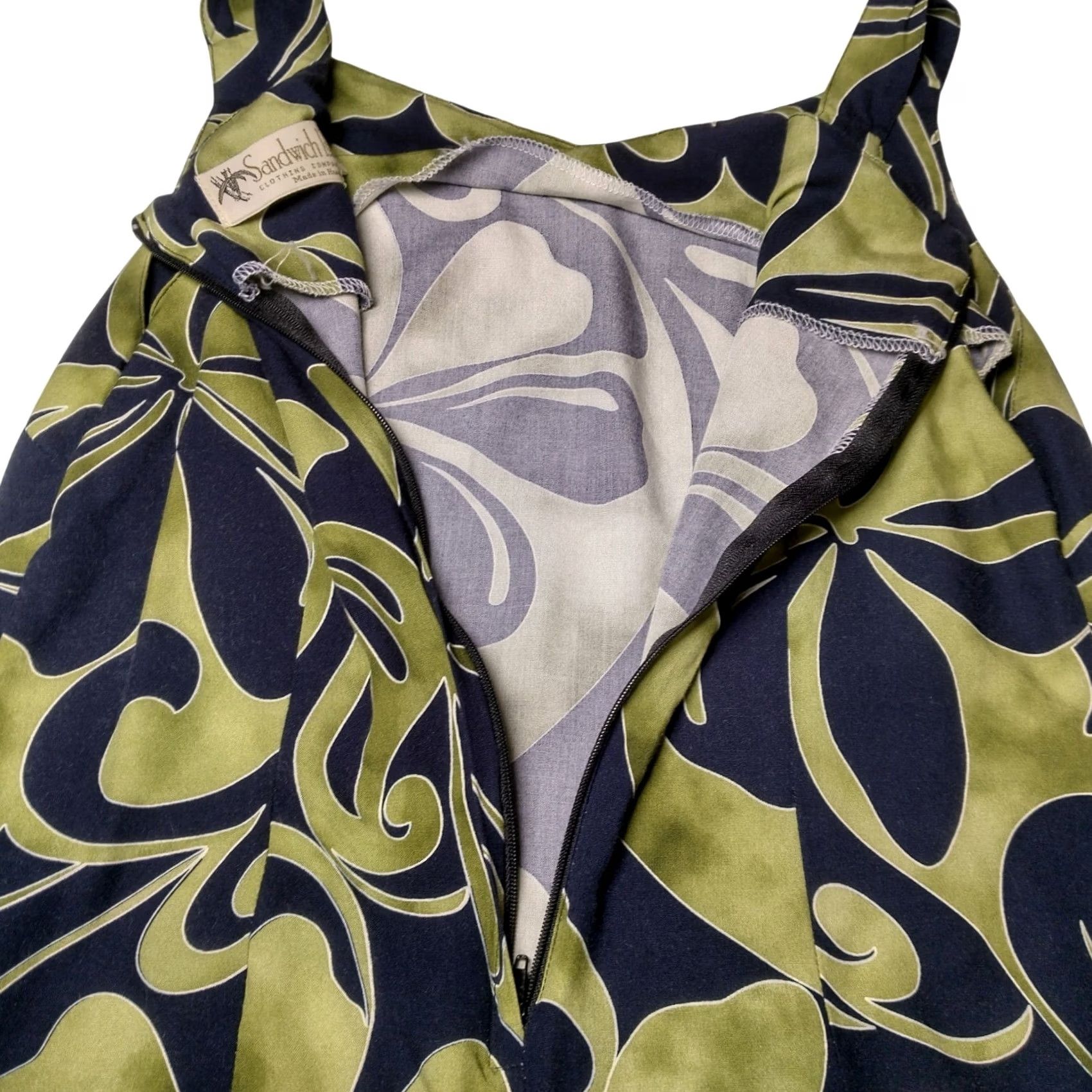 Vintage VINTAGE Sandwich Isle Hawaiian Dress Beach Island Floral Green M Short Sleeveless Rayon Woman Size M / US 6-8 / IT 42-44 - 4 Thumbnail