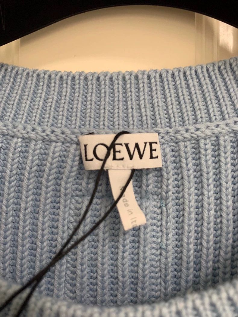 Loewe LOEWE A thick, fluffy sweater Size L / US 10 / IT 46 - 4 Thumbnail