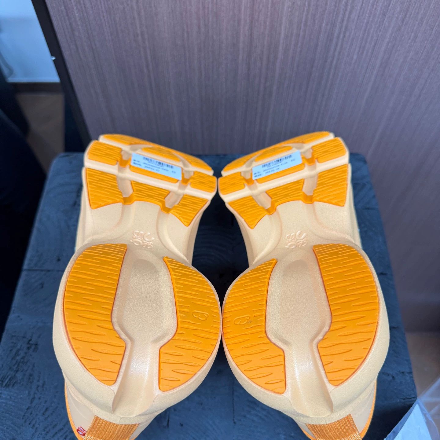 Louis Vuitton Loewe x On Running Sneakers 42 New Size US 9 / EU 42 - 5 Thumbnail