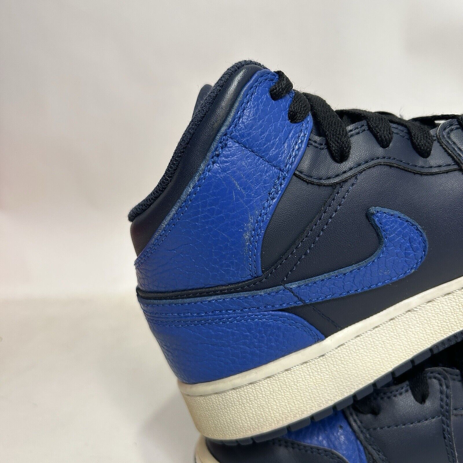 Nike Nike Air Jordan 1 Mid Retro GS “Obsidian Royal” 2024 Size US 7.5 / IT 37.5 - 9 Thumbnail