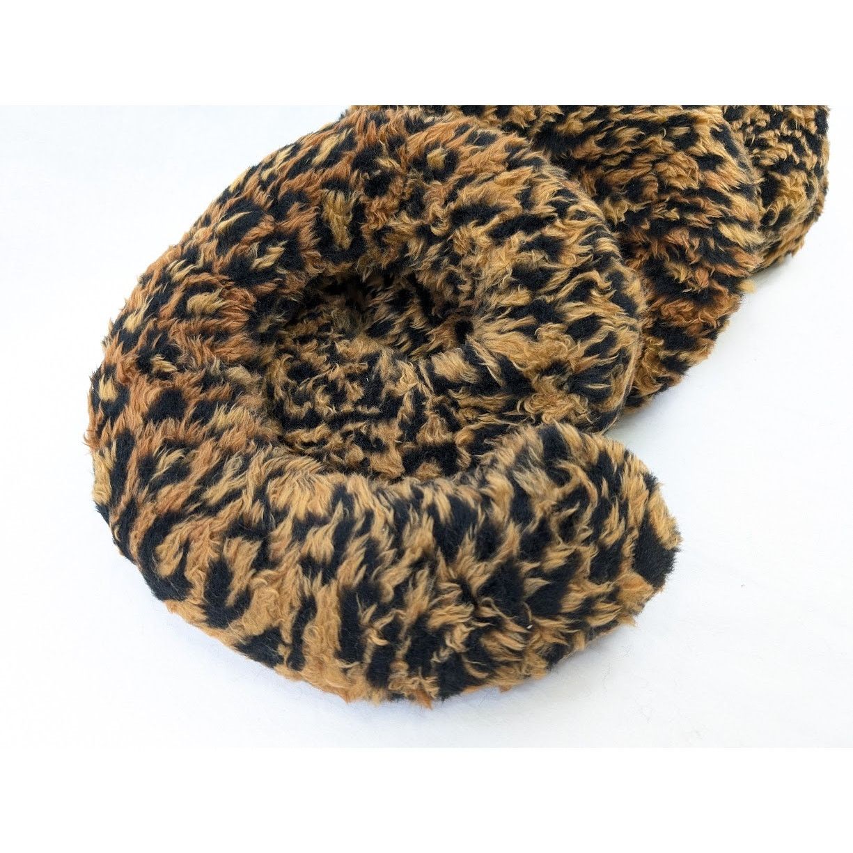 Balenciaga o1rshd1 Size: OS / Fake Fur Wire Scarf in Beige / Brown Size ONE SIZE - 6 Thumbnail