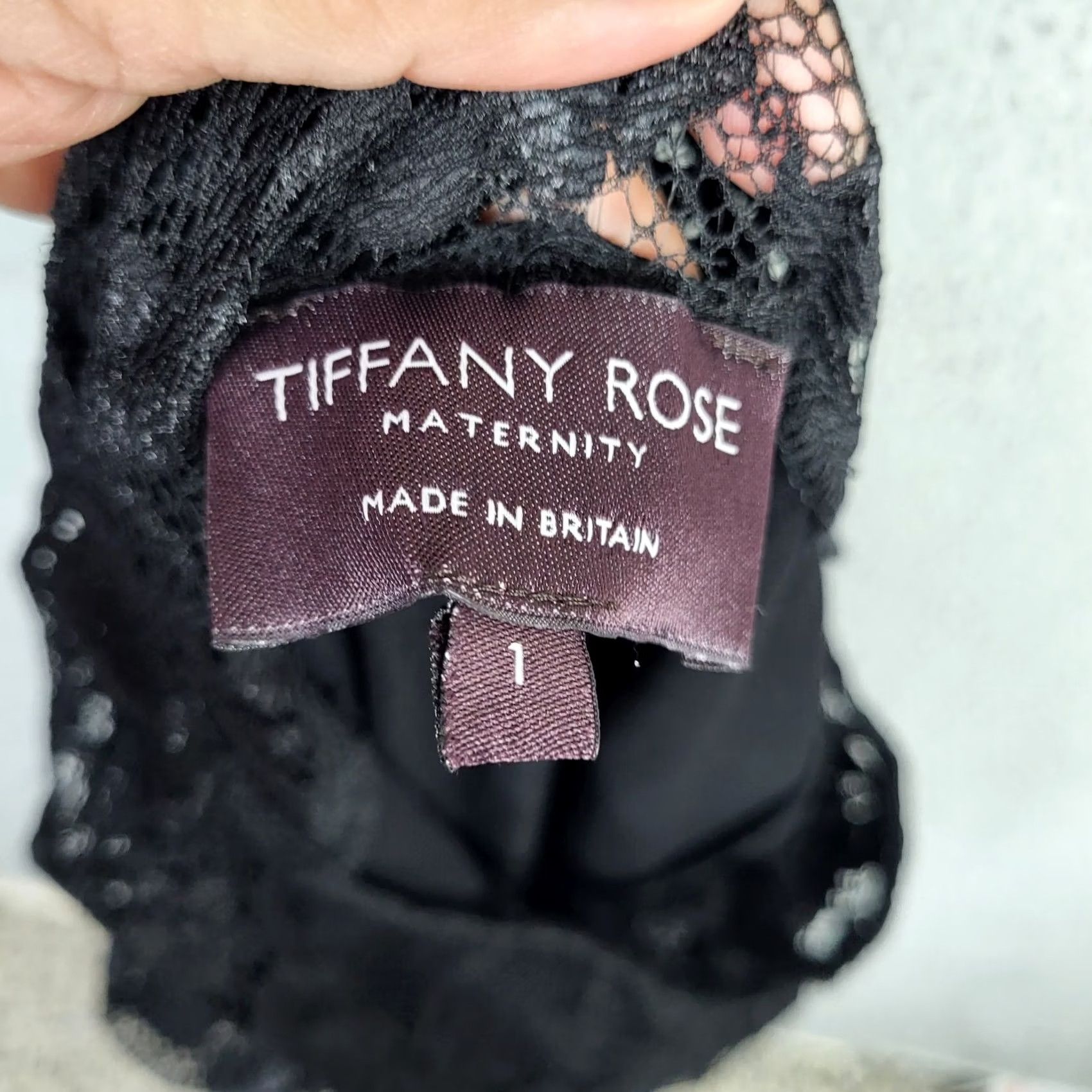 Vintage TIFFANY ROSE MATERNITY Women's Lace Cocktail Dress Scalloped Hem Black Round Neck Above the Knee A-Line Size XS / US 0-2 / IT 36-38 - 6 Thumbnail