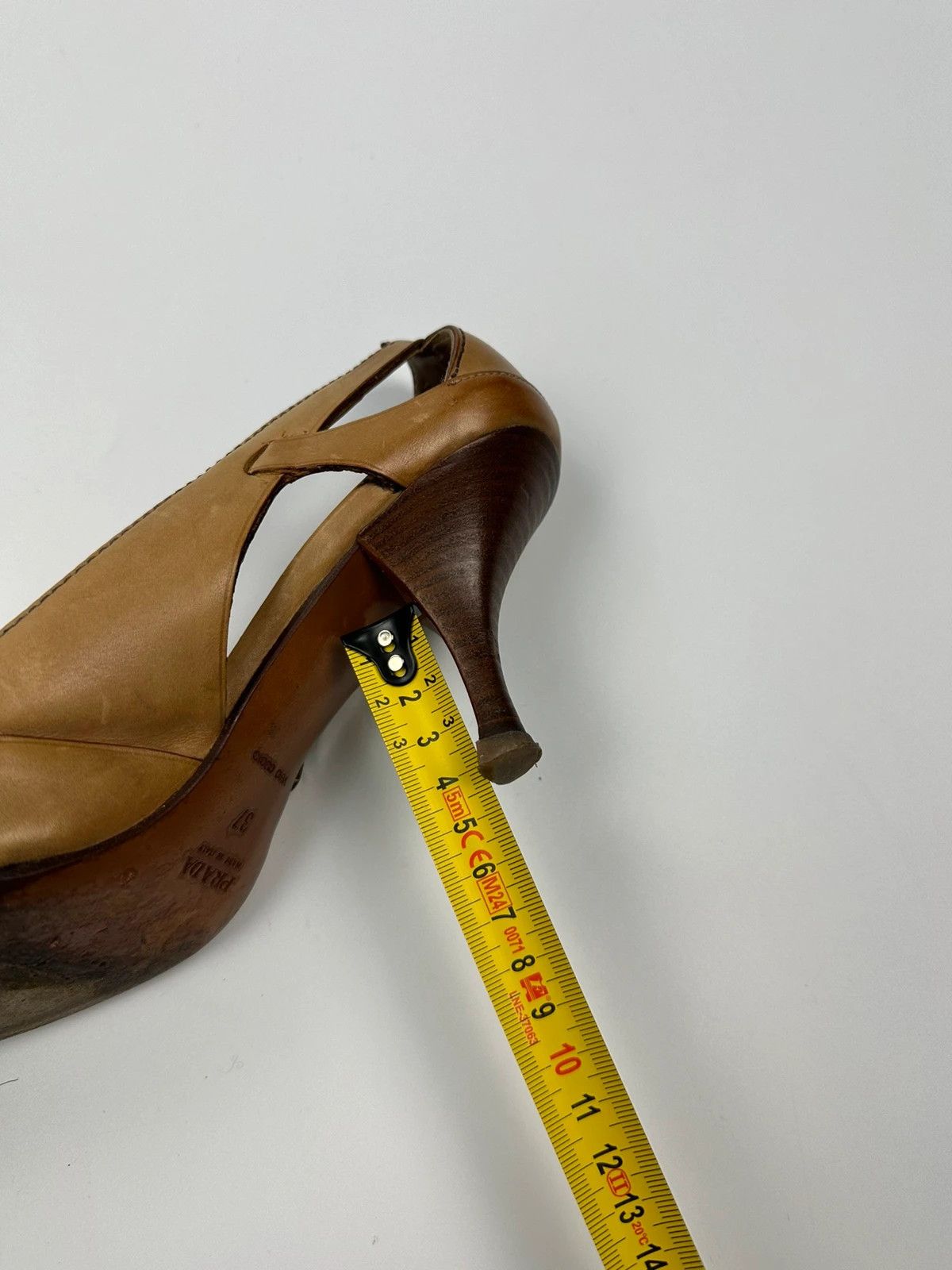 Prada Prada Milano Beige Leather Pumps Heels Pointy Toe Size US 6 / IT 36 - 14 Thumbnail