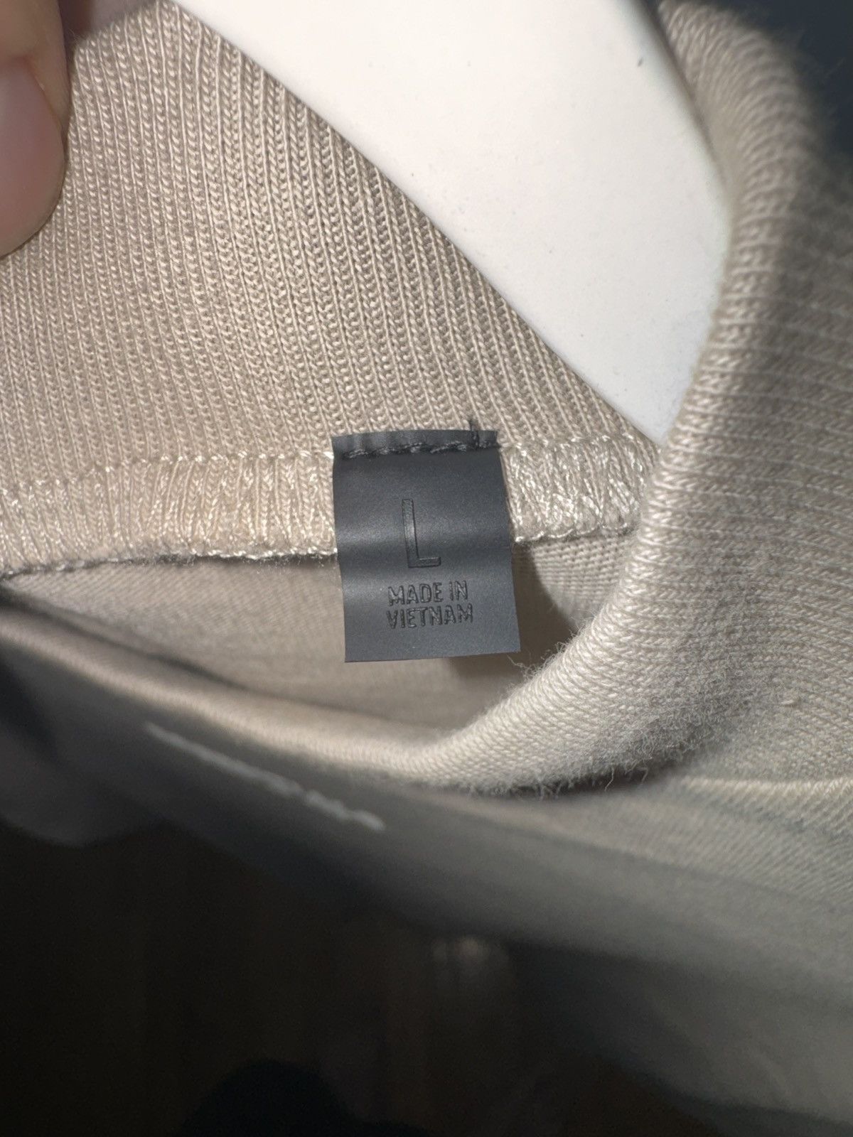 Essentials Fear of God Essentials T Shirt Silver Cloud Size US L / EU 52-54 / 3 - 10 Thumbnail