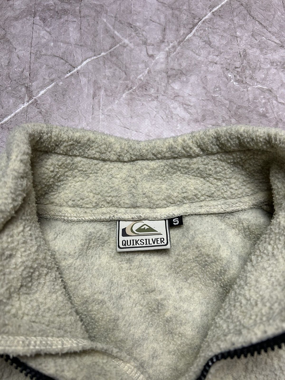 Quiksilver × Vintage Vintage Quikcsilver Grey Polar Fleece 1/4 Zip Sweatshirt Size US S / EU 44-46 / 1 - 5 Thumbnail