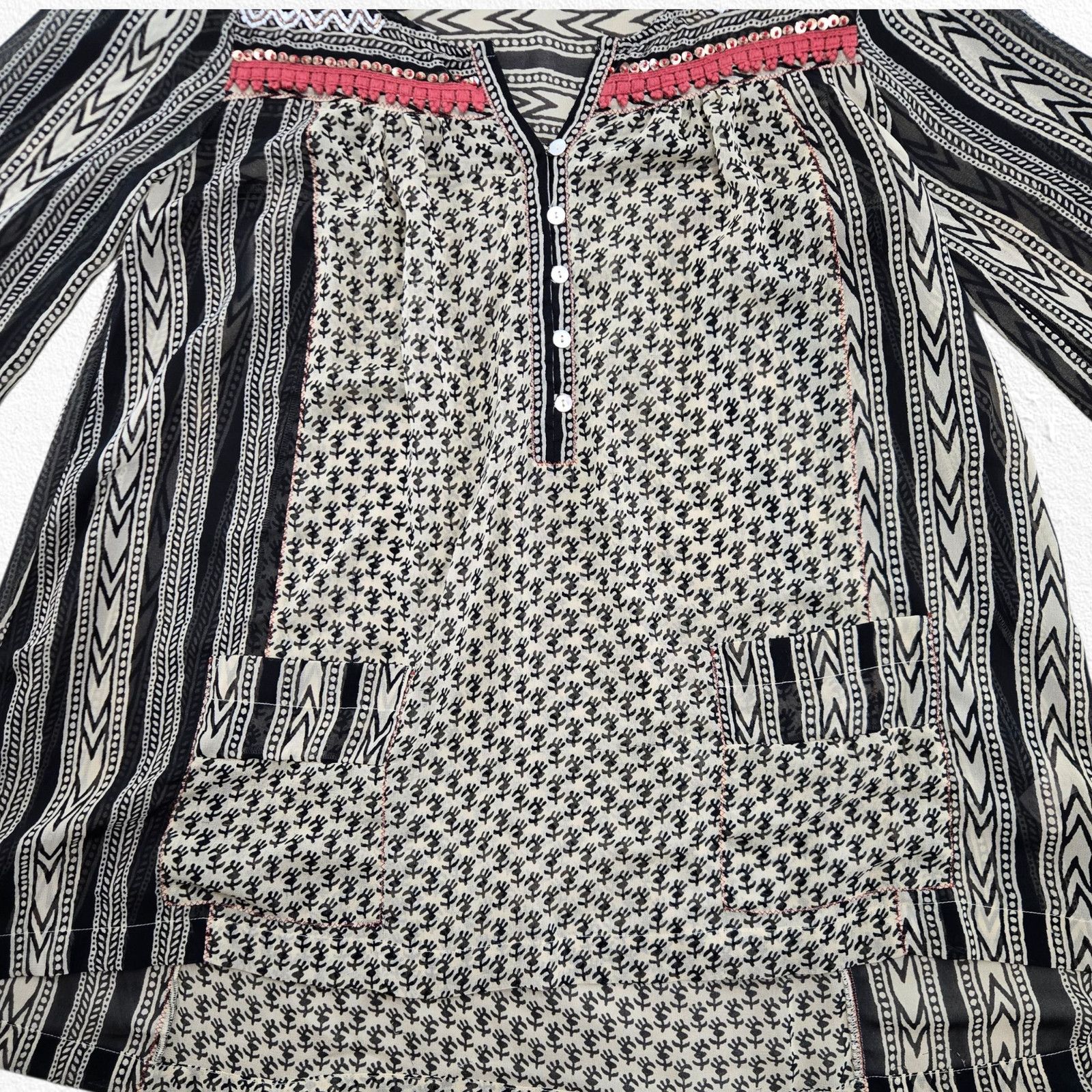 Free People Free People Black Embroidery Semi-Sheer Tunic Top Size Small Size S / US 4 / IT 40 - 5 Thumbnail