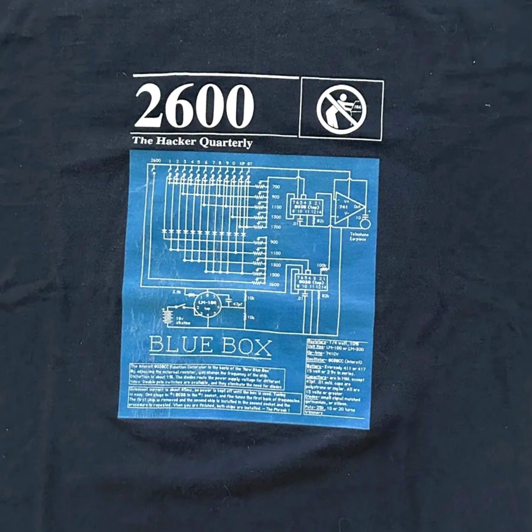 Fruit Of The Loom Vintage 2600 Blue Box Tee - Black XL Size US XL / EU 56 / 4 - 2 Thumbnail